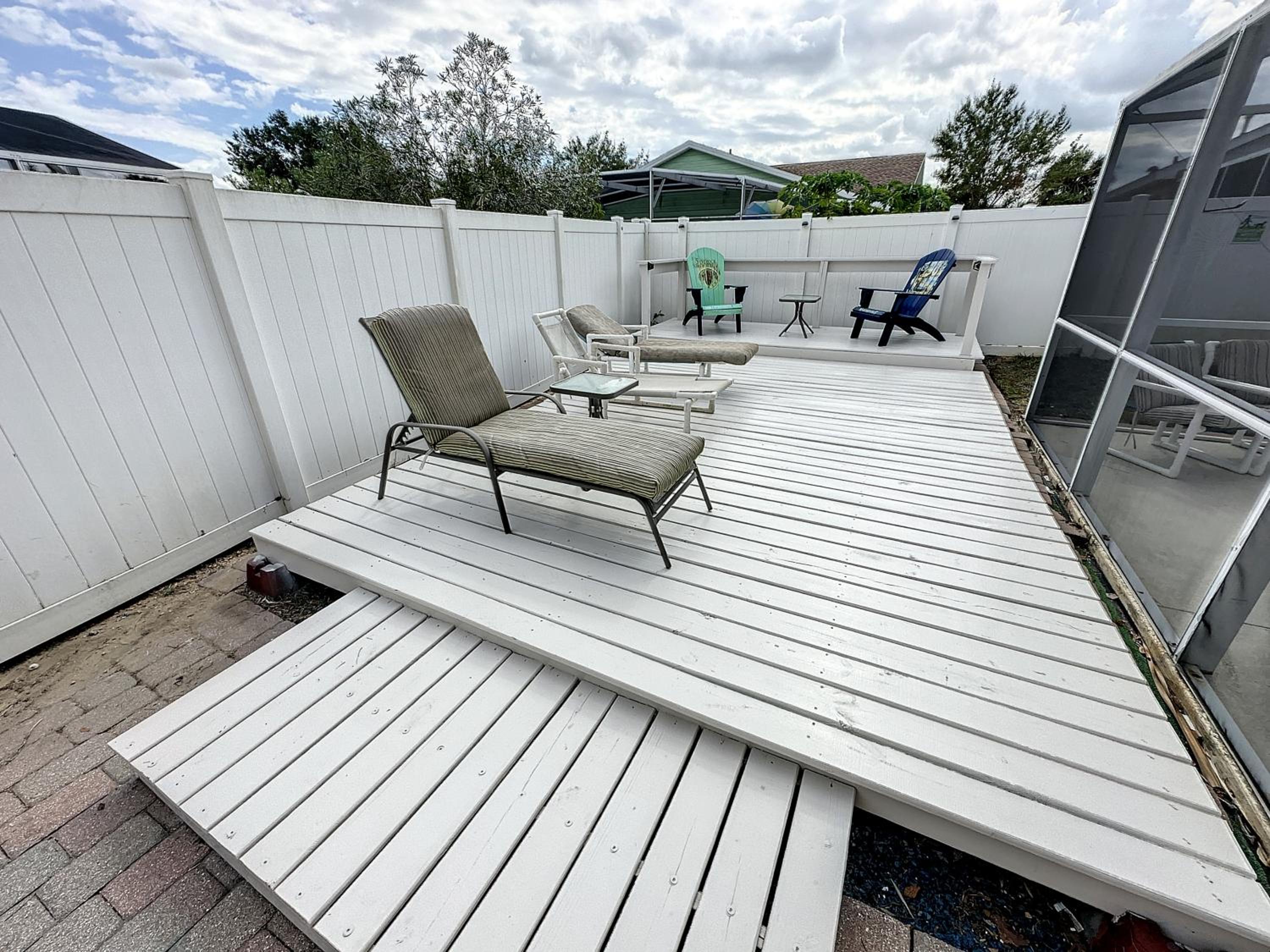 5 star on other sites See why Golf games pool hot tub 4m Disney sun deck Free Snacks