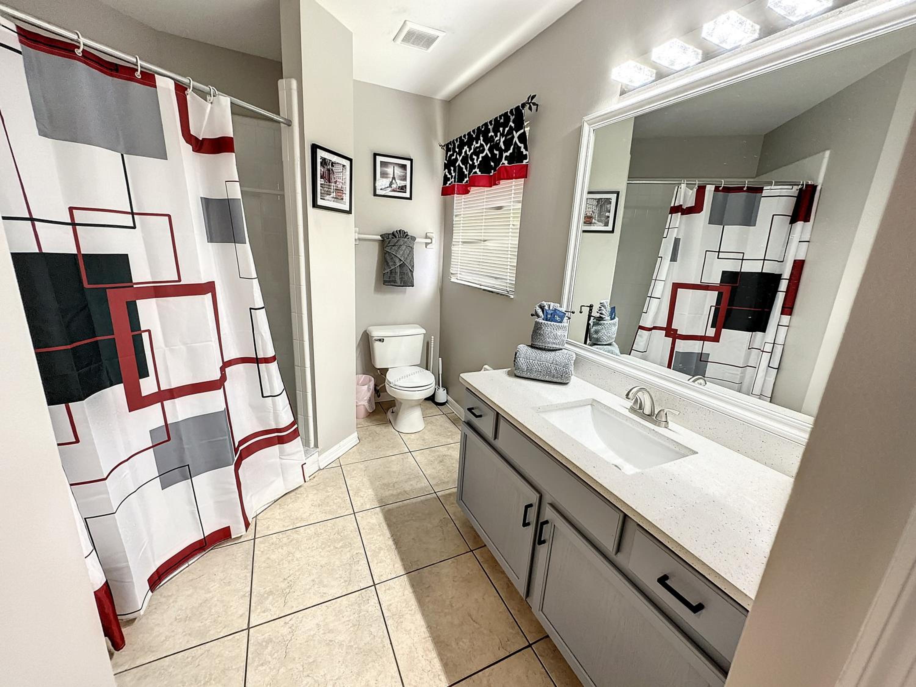 5 star on other sites See why Golf games pool hot tub 4m Disney sun deck Free Snacks
