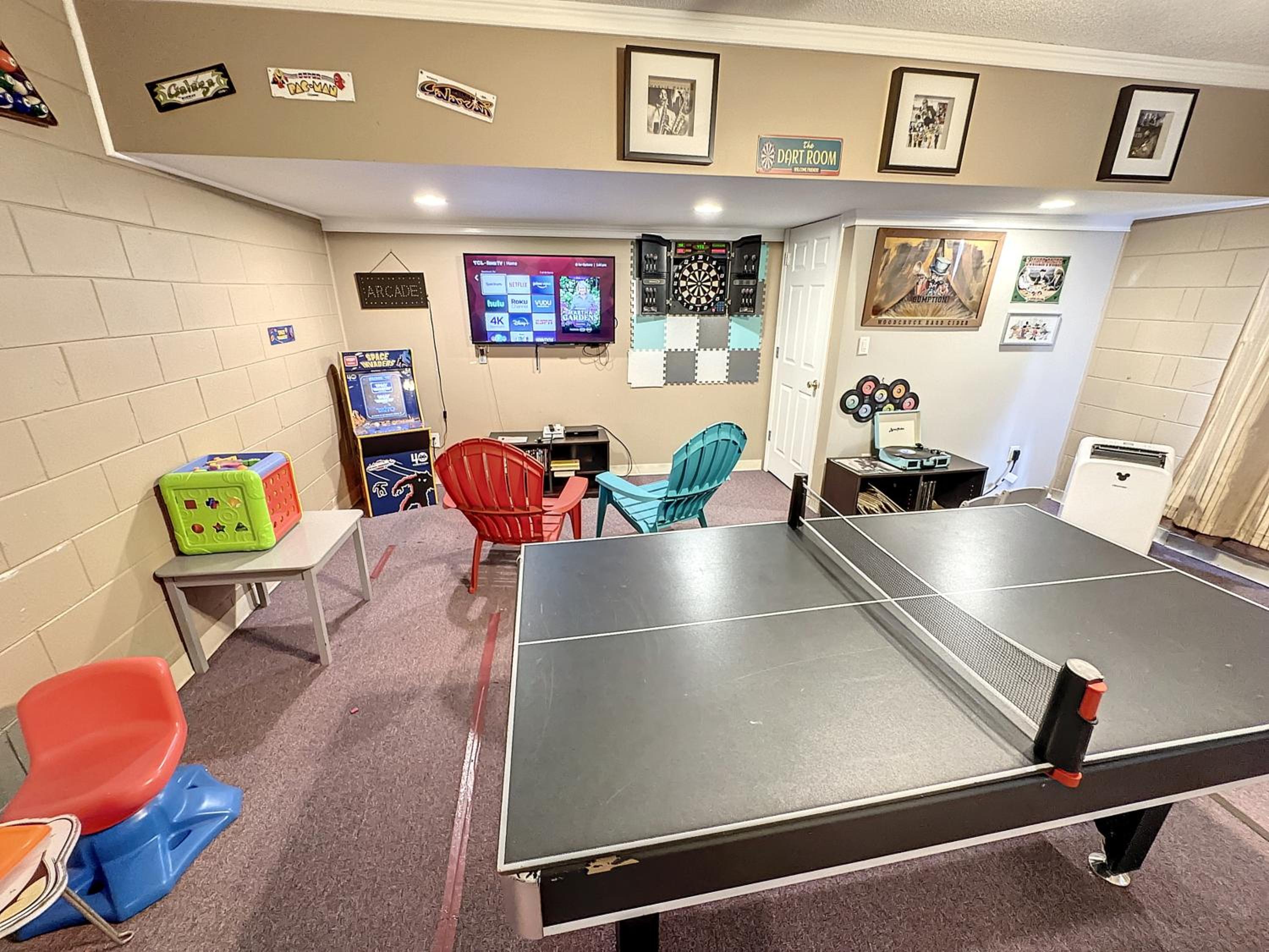 5 star on other sites See why Golf games pool hot tub 4m Disney sun deck Free Snacks