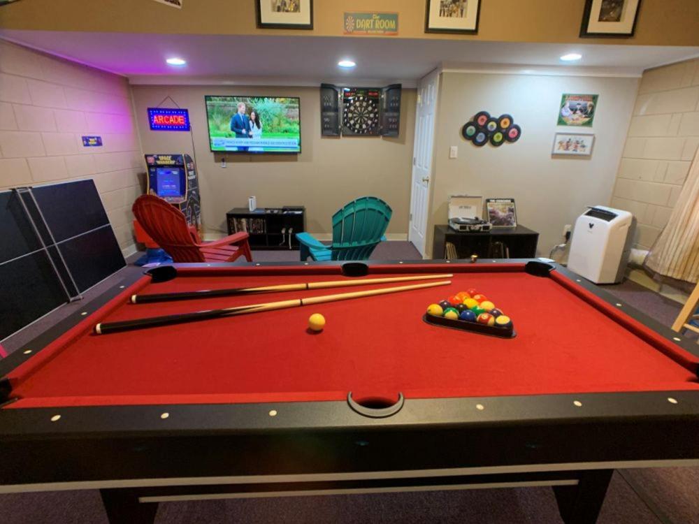 5 star on other sites See why Golf games pool hot tub 4m Disney sun deck Free Snacks