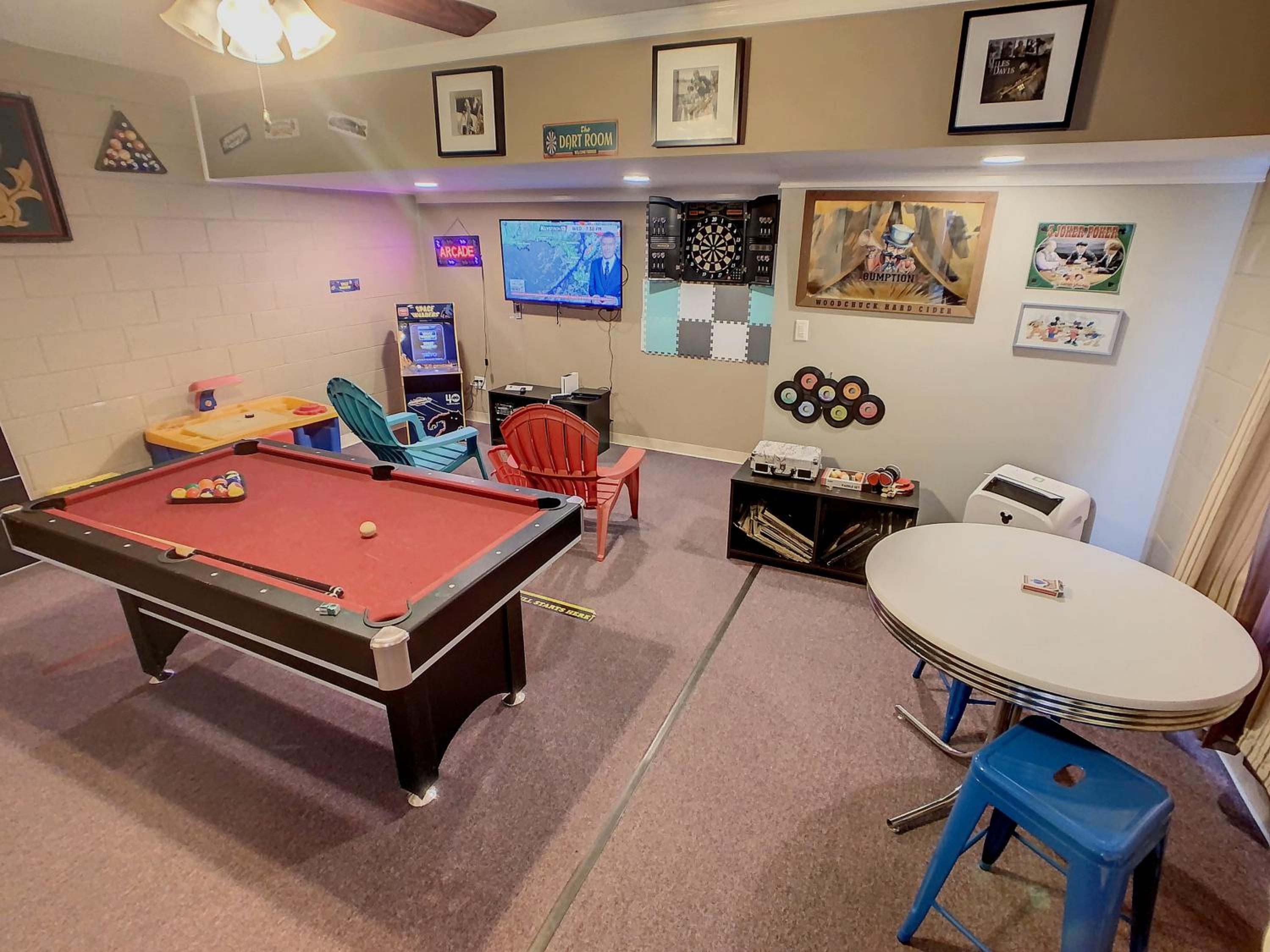 5 star on other sites See why Golf games pool hot tub 4m Disney sun deck Free Snacks