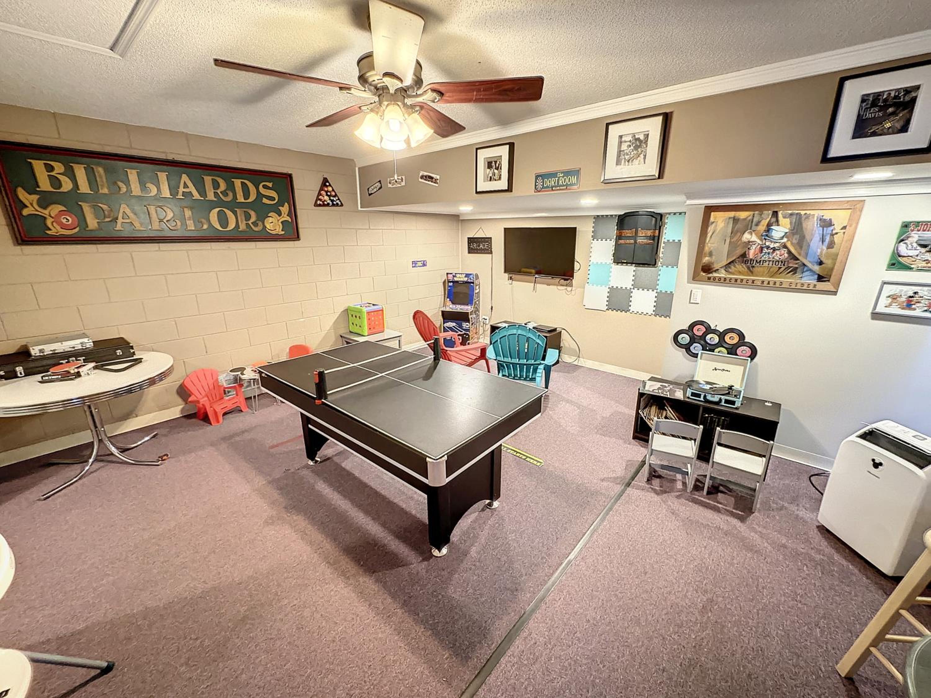 5 star on other sites See why Golf games pool hot tub 4m Disney sun deck Free Snacks