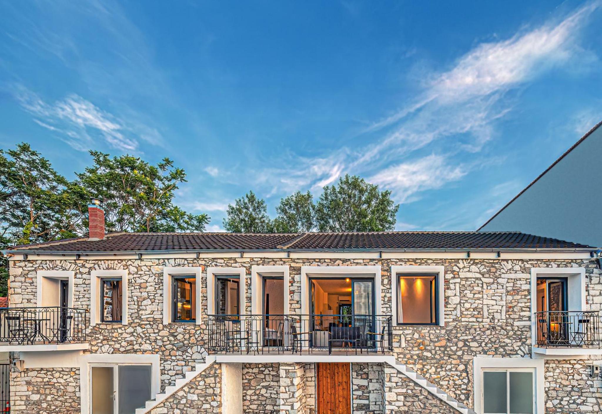 DreamStone Residence