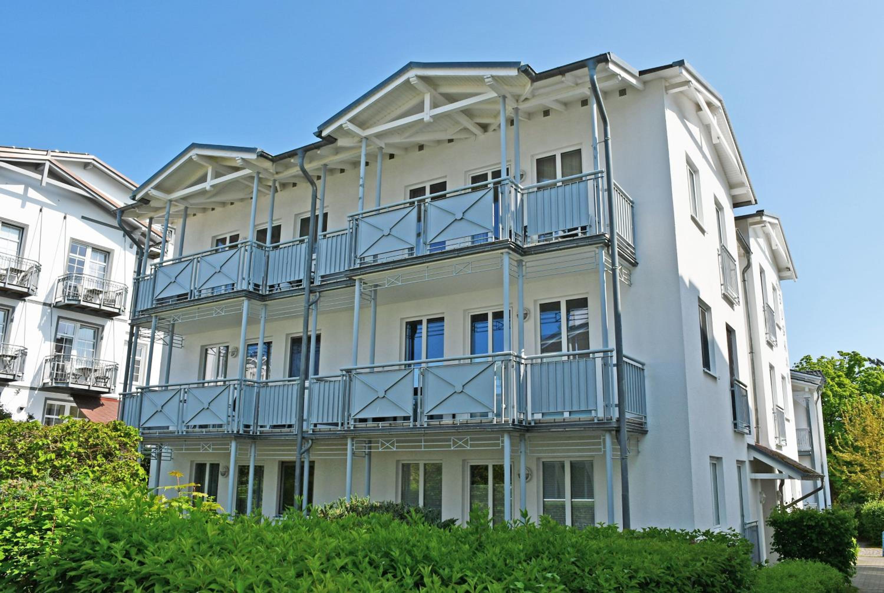 Ferienwohnung mit Balkon 500 m bis zum Strand VB