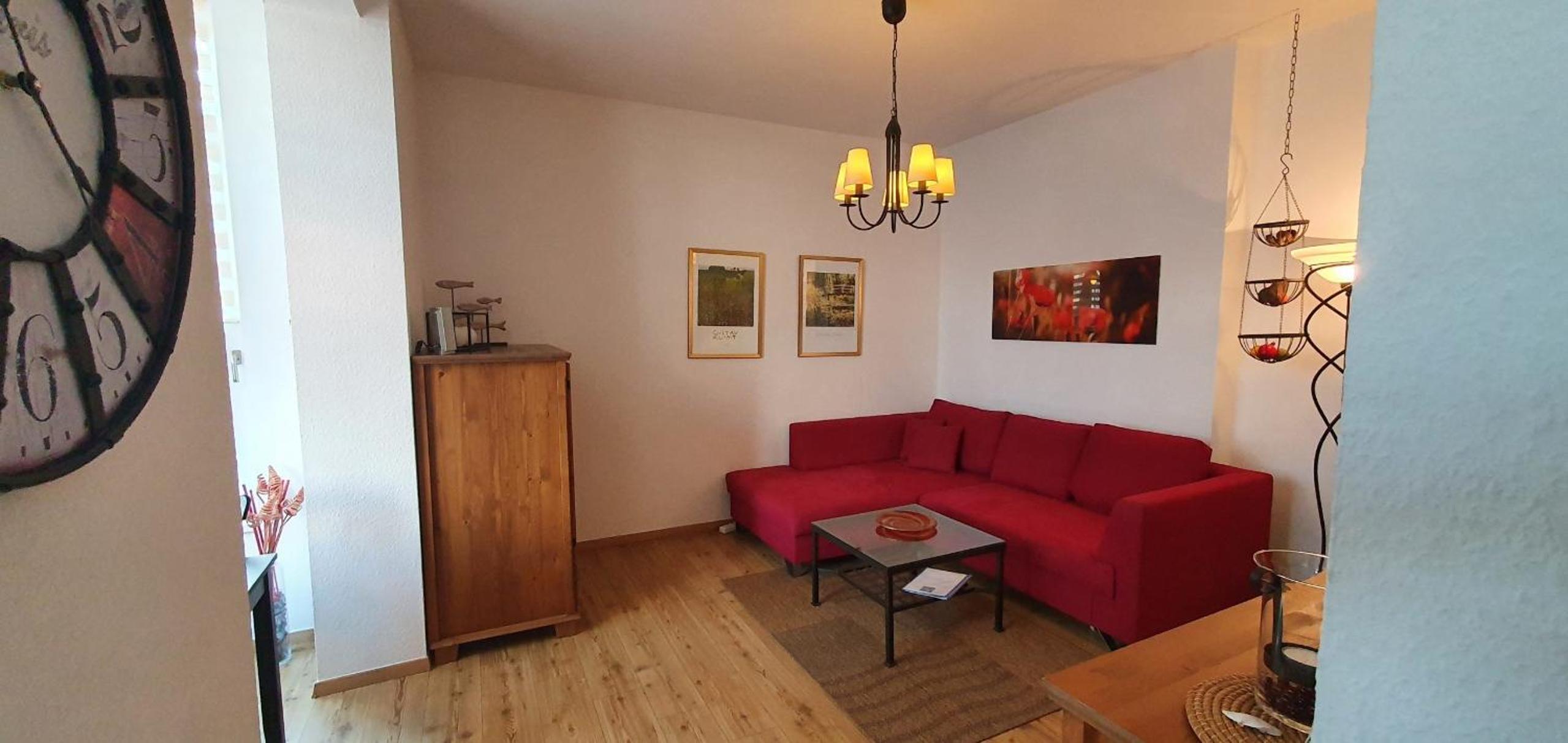 Ferienwohnung mit Balkon 500 m bis zum Strand VH