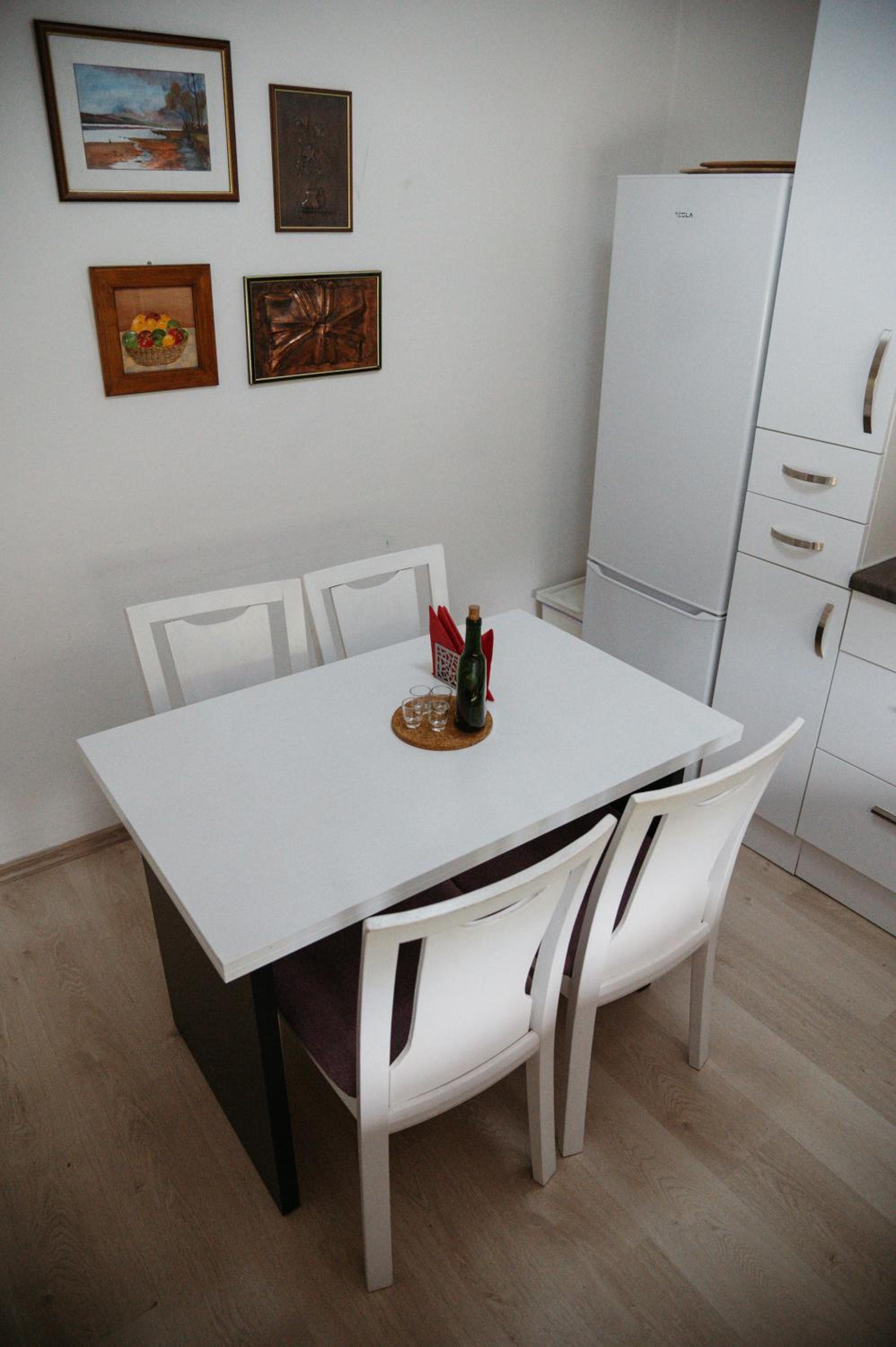 Apartmani Romić R