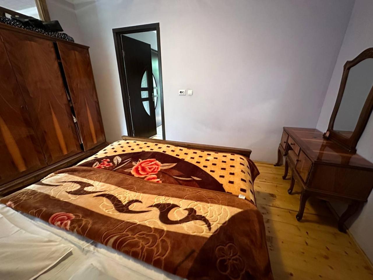 Jachvliani Guest House view 4