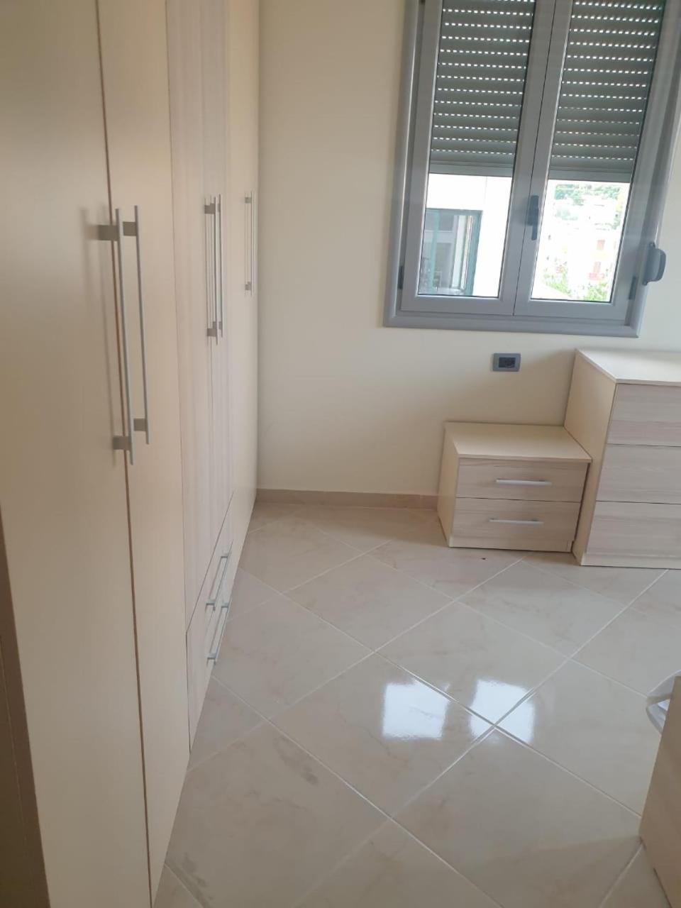 Apartament dy dhoma e nje kuzhine Bulevardi qendror vlore