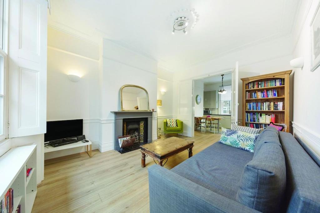 3 Bedroom Apartment in Westminster