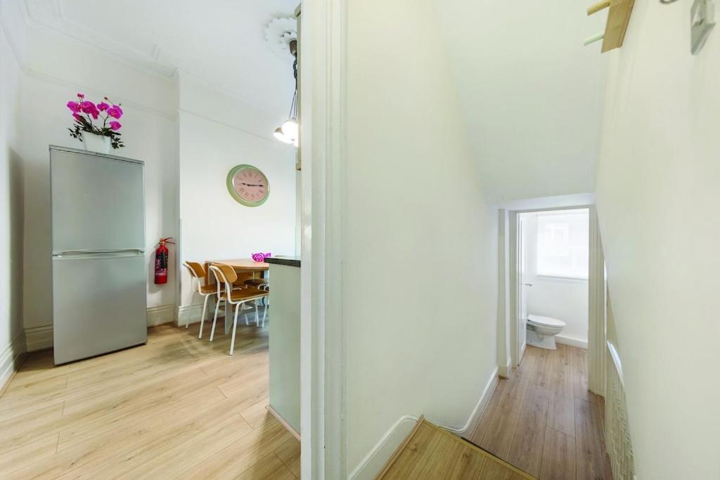 3 Bedroom Apartment in Westminster