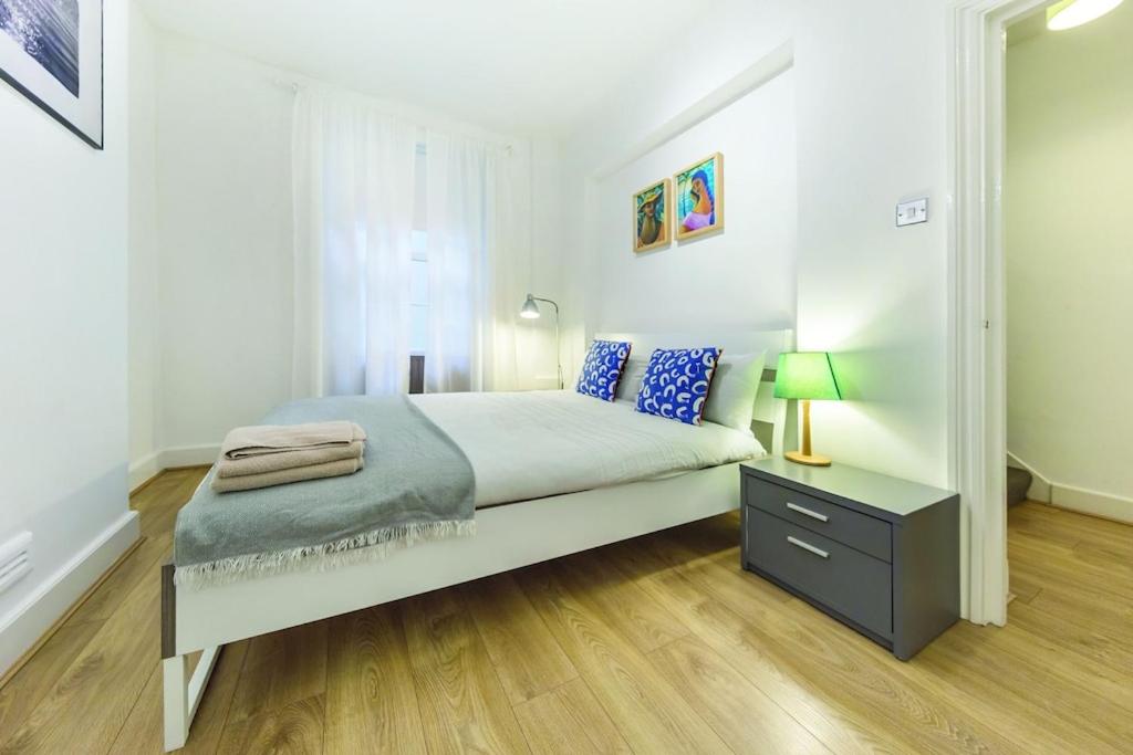 3 Bedroom Apartment in Westminster