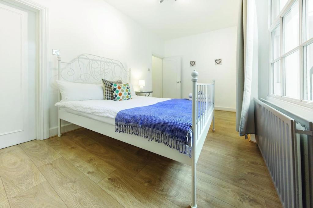 3 Bedroom Apartment in Westminster