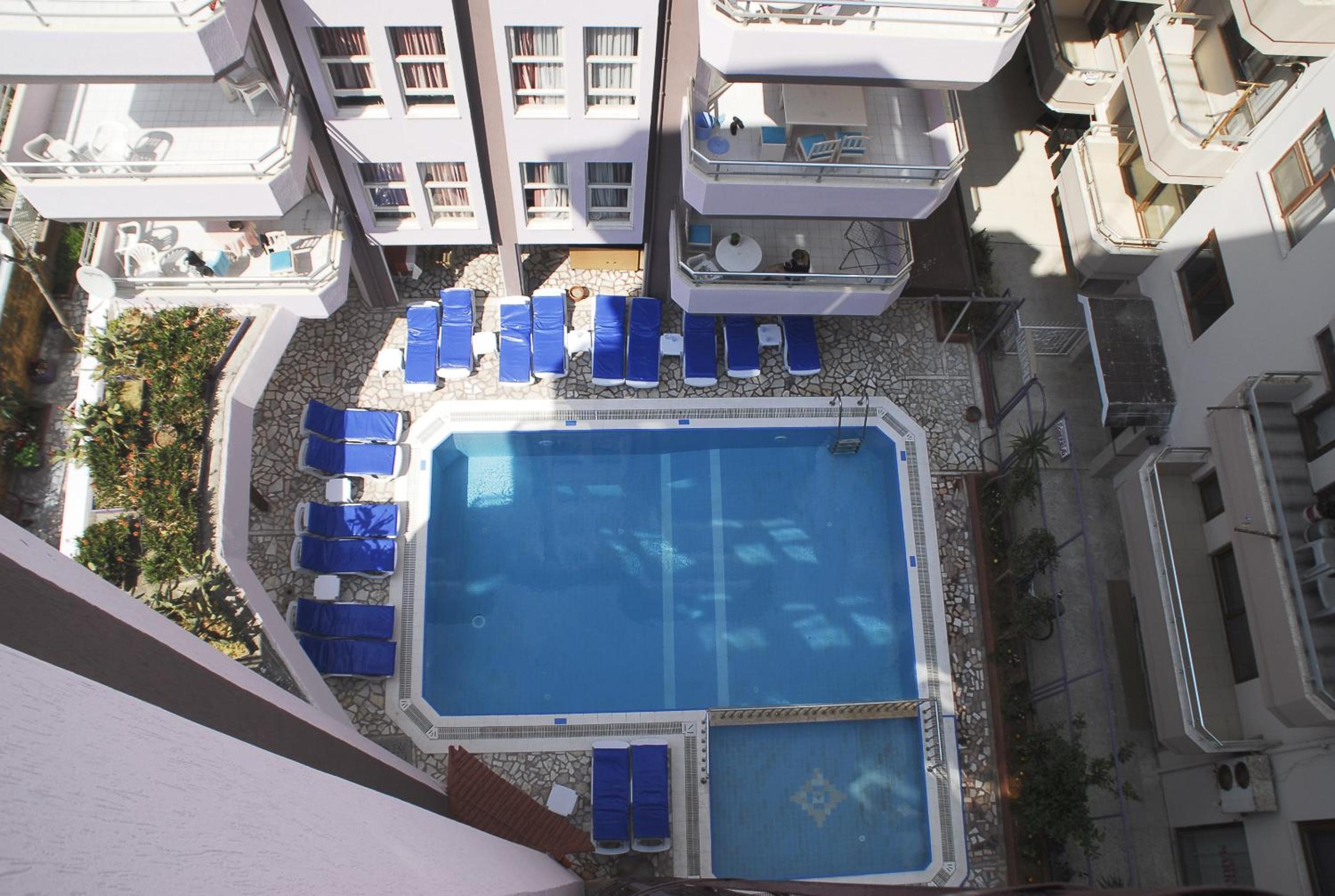 Rosella Hotel - Image 16