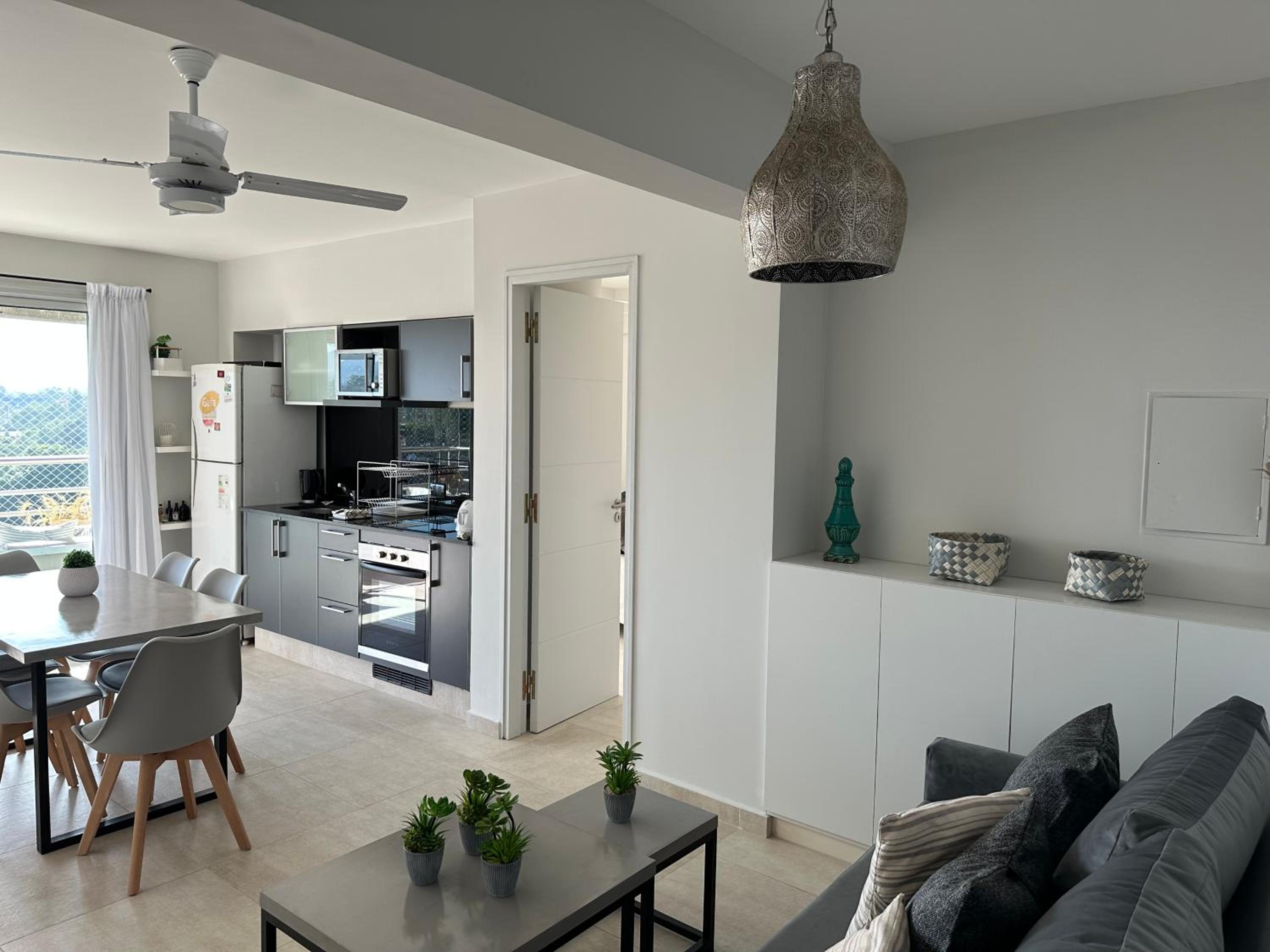 Apart torre jacaranda 1