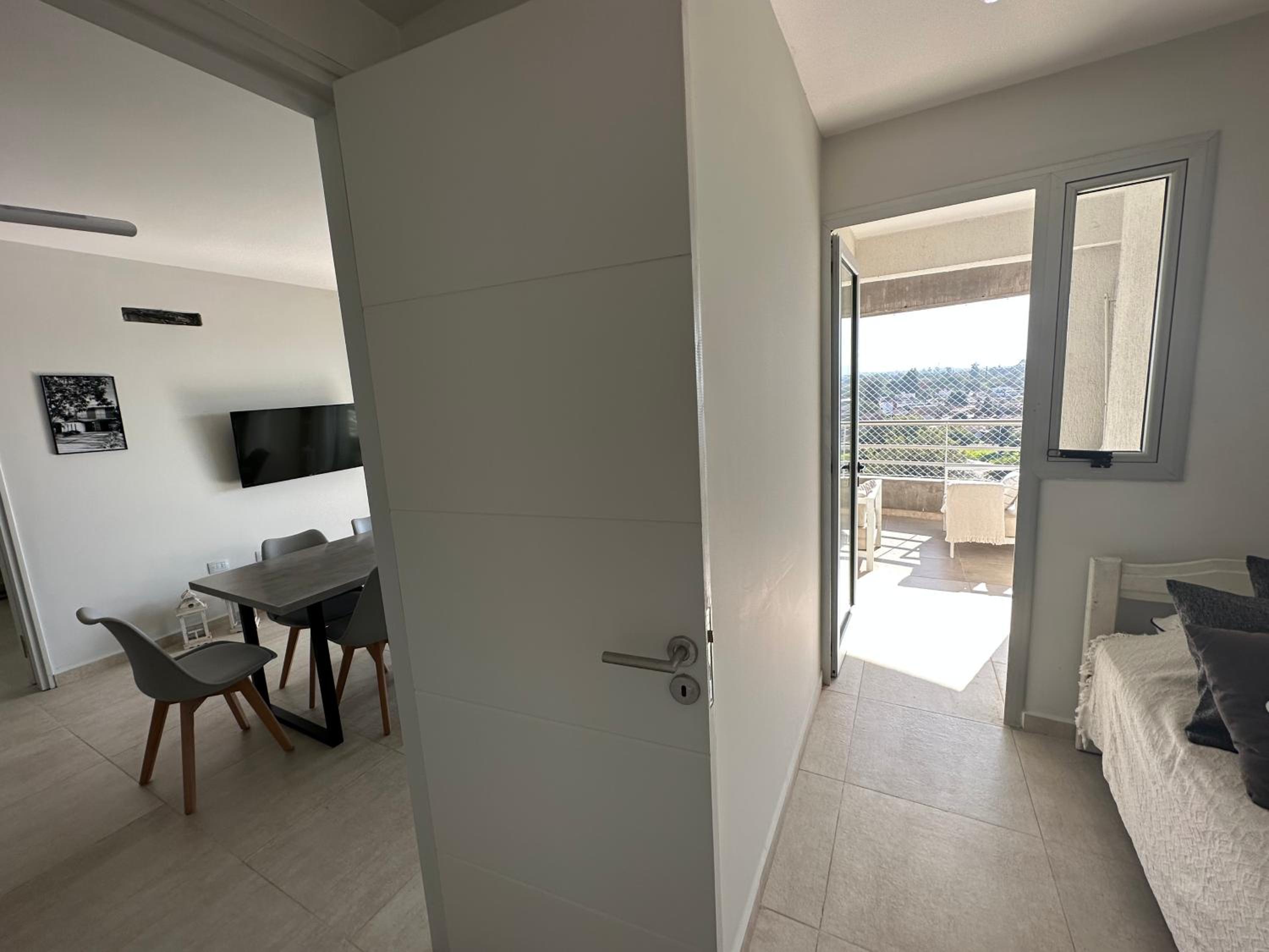 Apart torre jacaranda 1