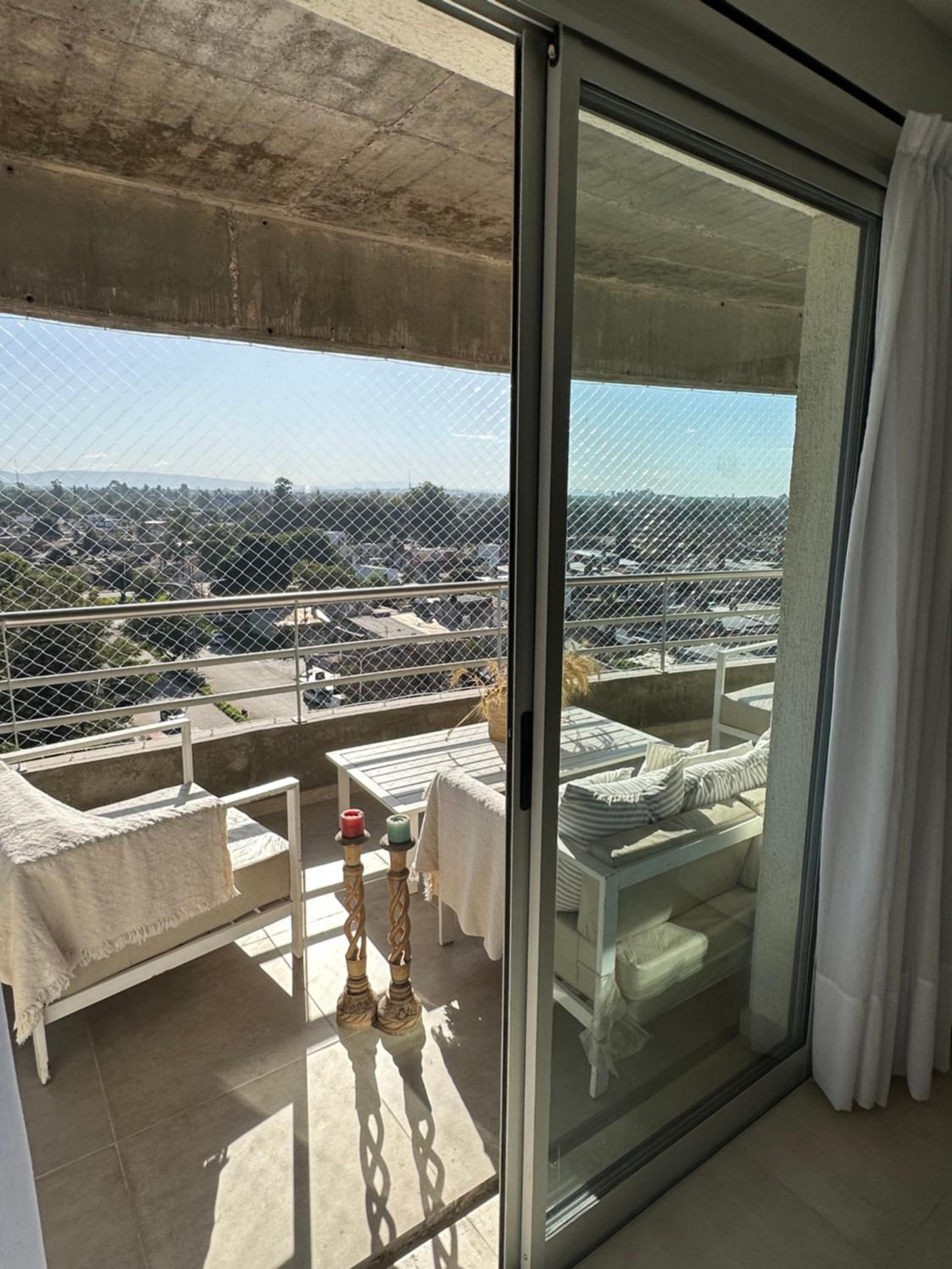 Apart torre jacaranda 1