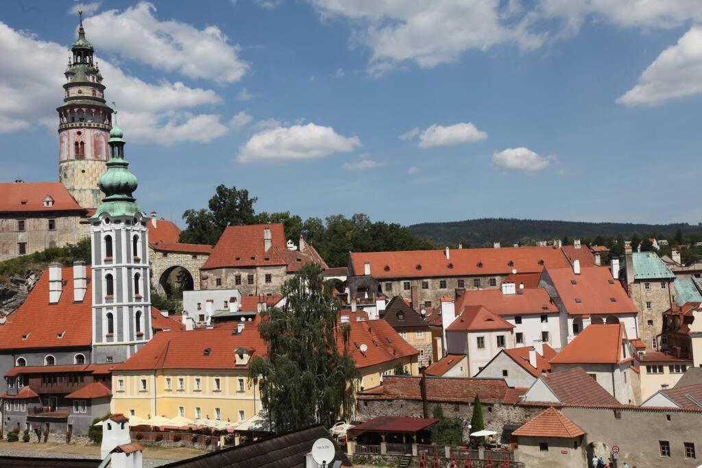 UNESCO 14 century