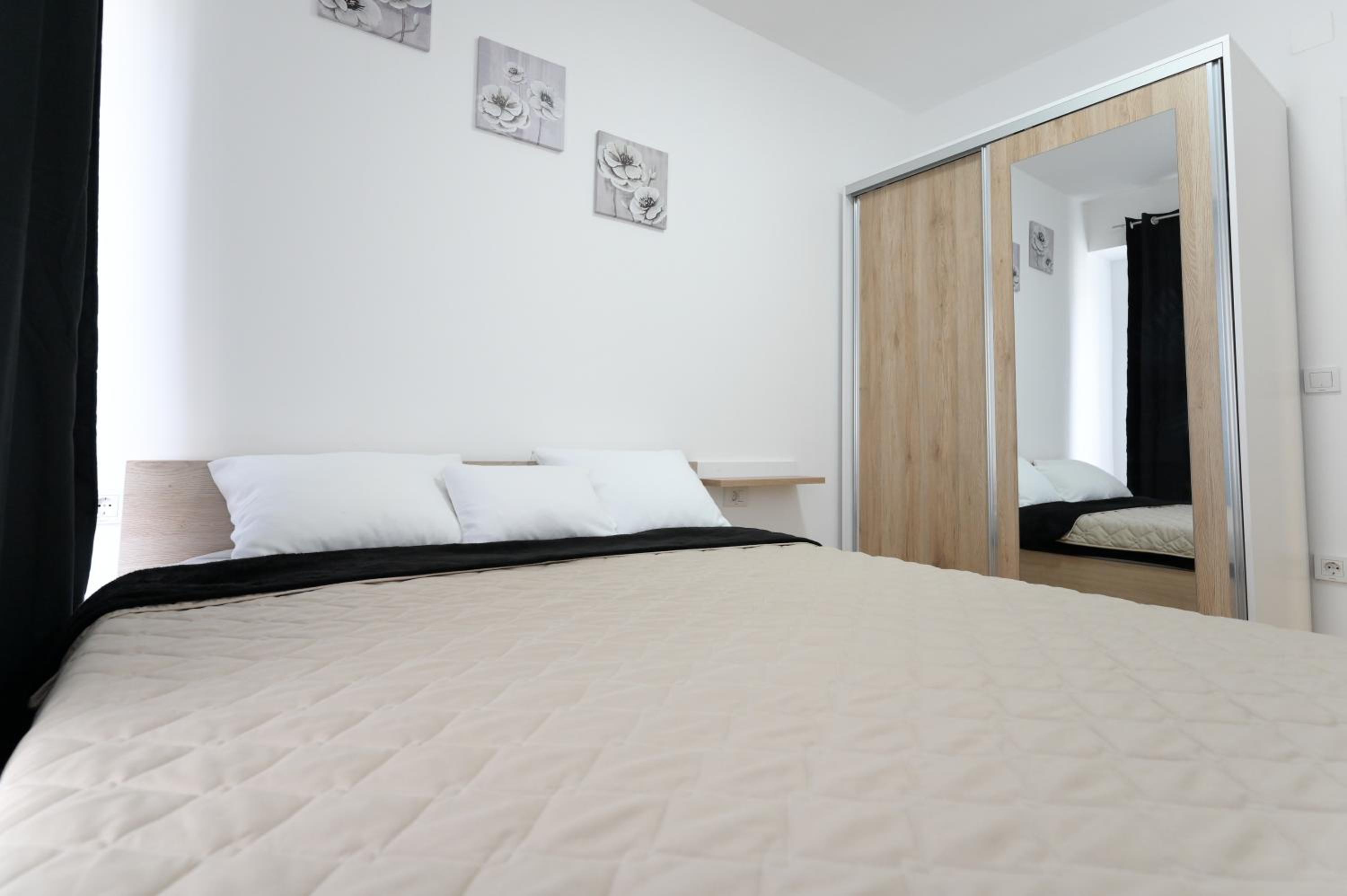 Porta Apartment