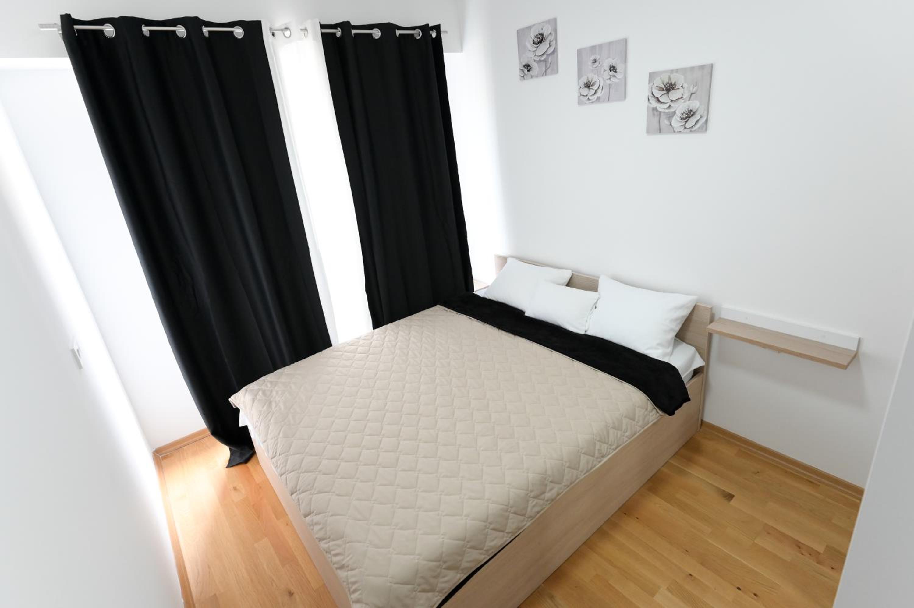 Porta Apartment