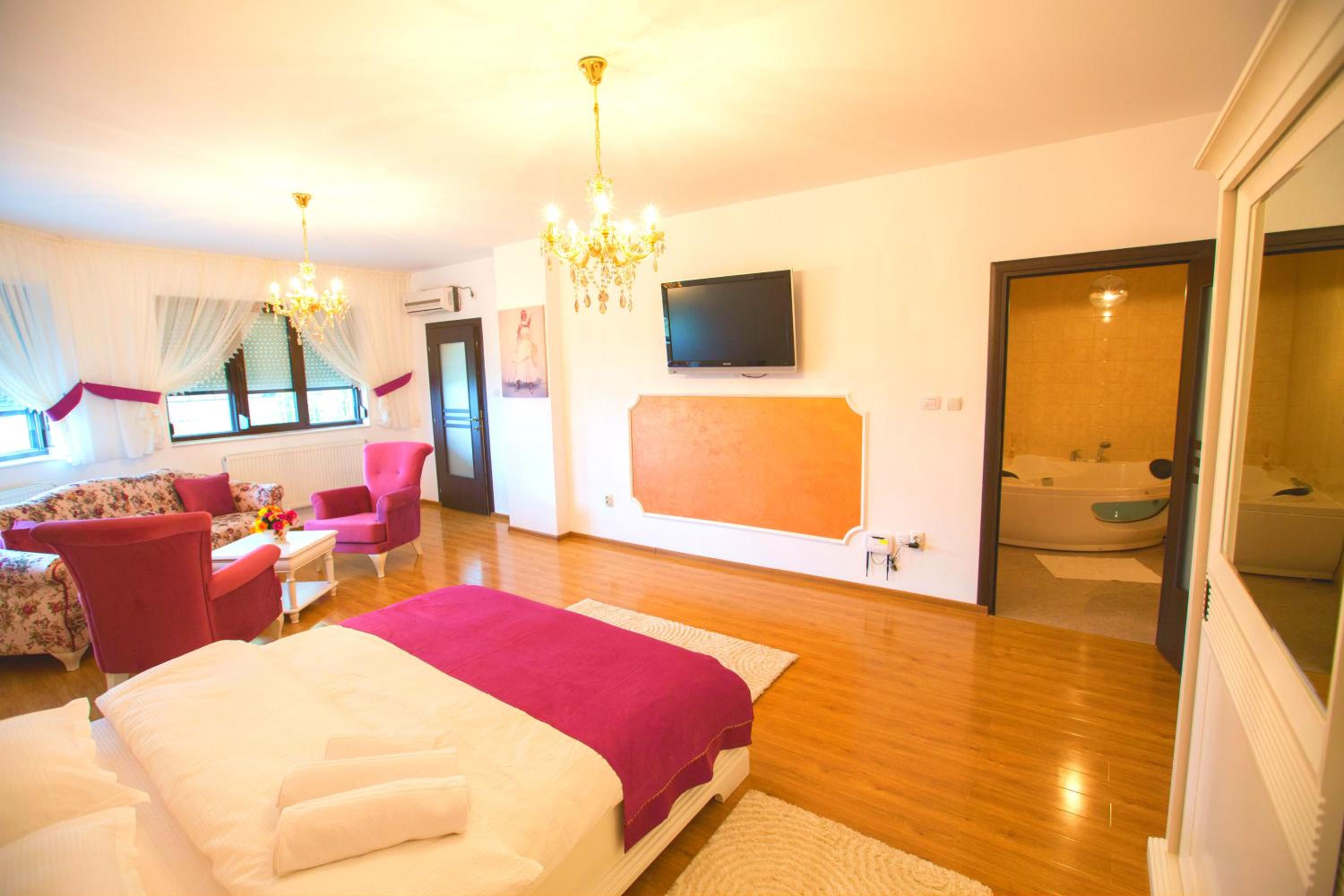Noblesse Suite view 4