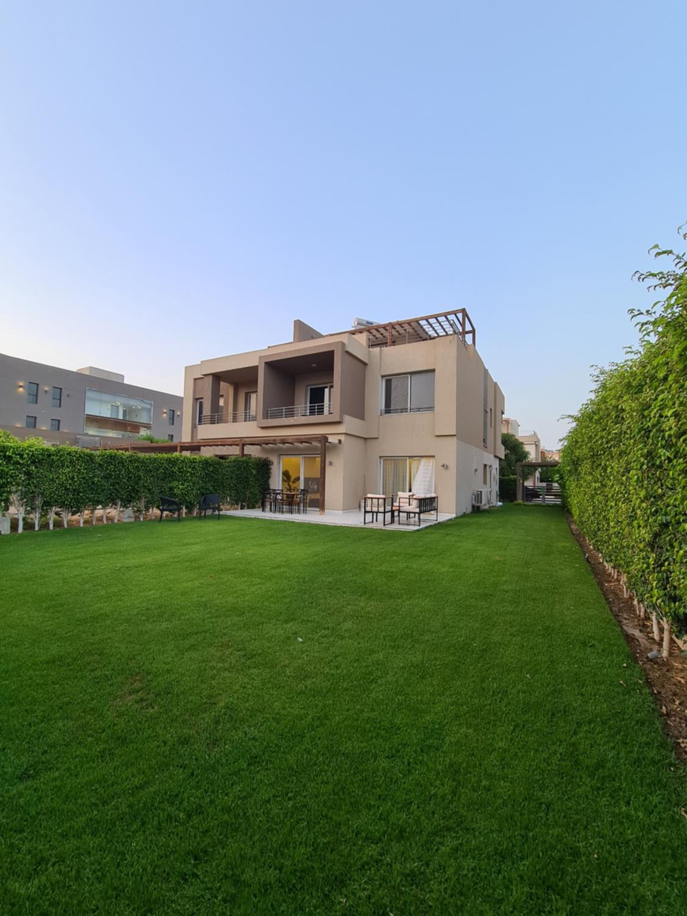 Luxurious & Charming Villa