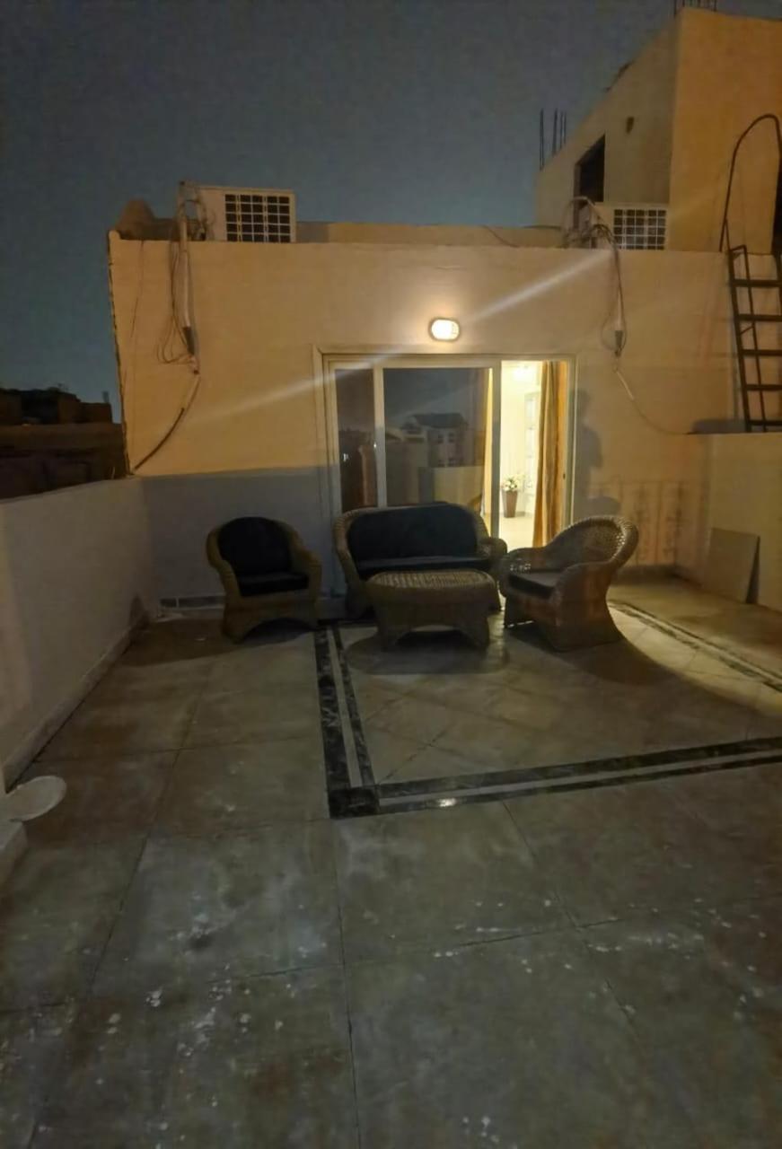 Zuma Apartments