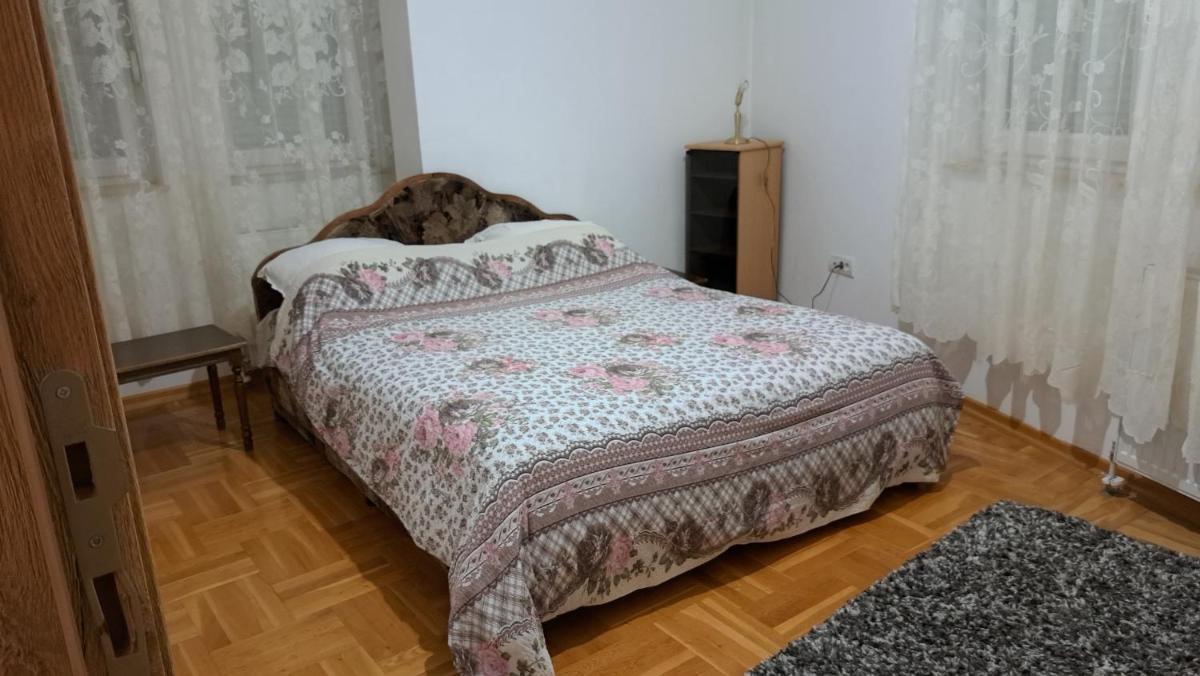 Vaikiki Apartman LM view 2