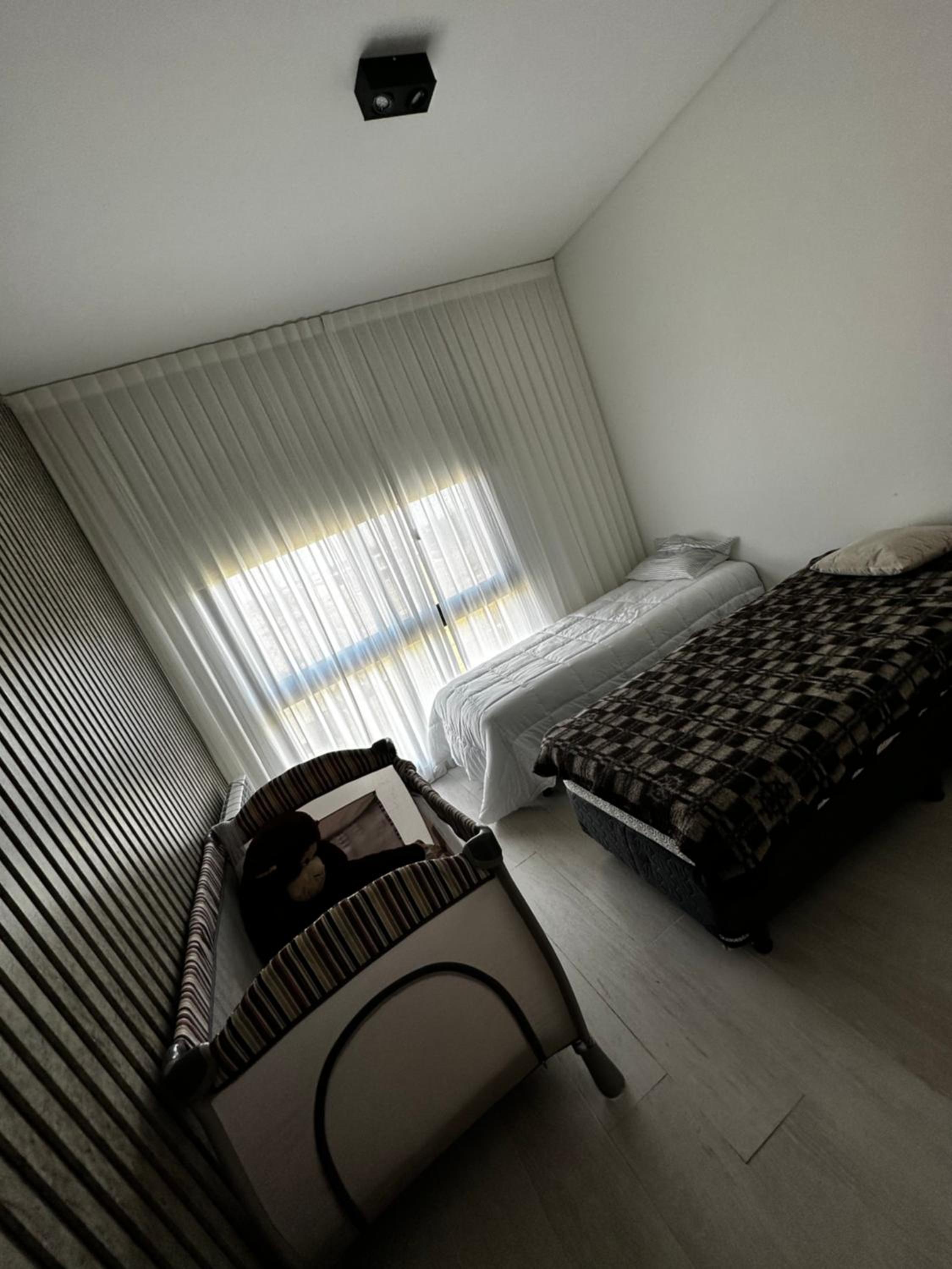 Increíble apartamento en barrio cerrado con salida al río !