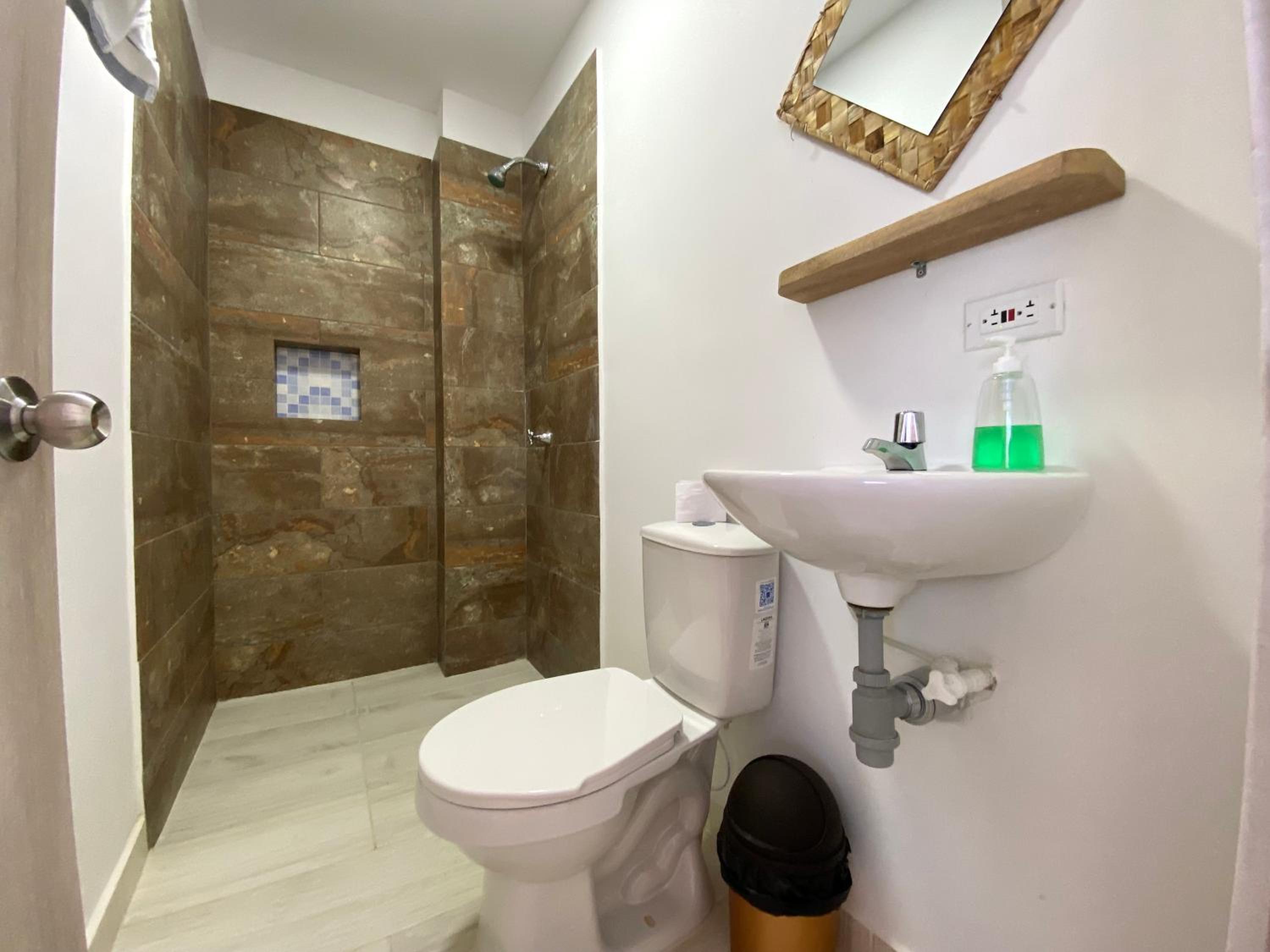 Apartamento en condominio con vista al mar