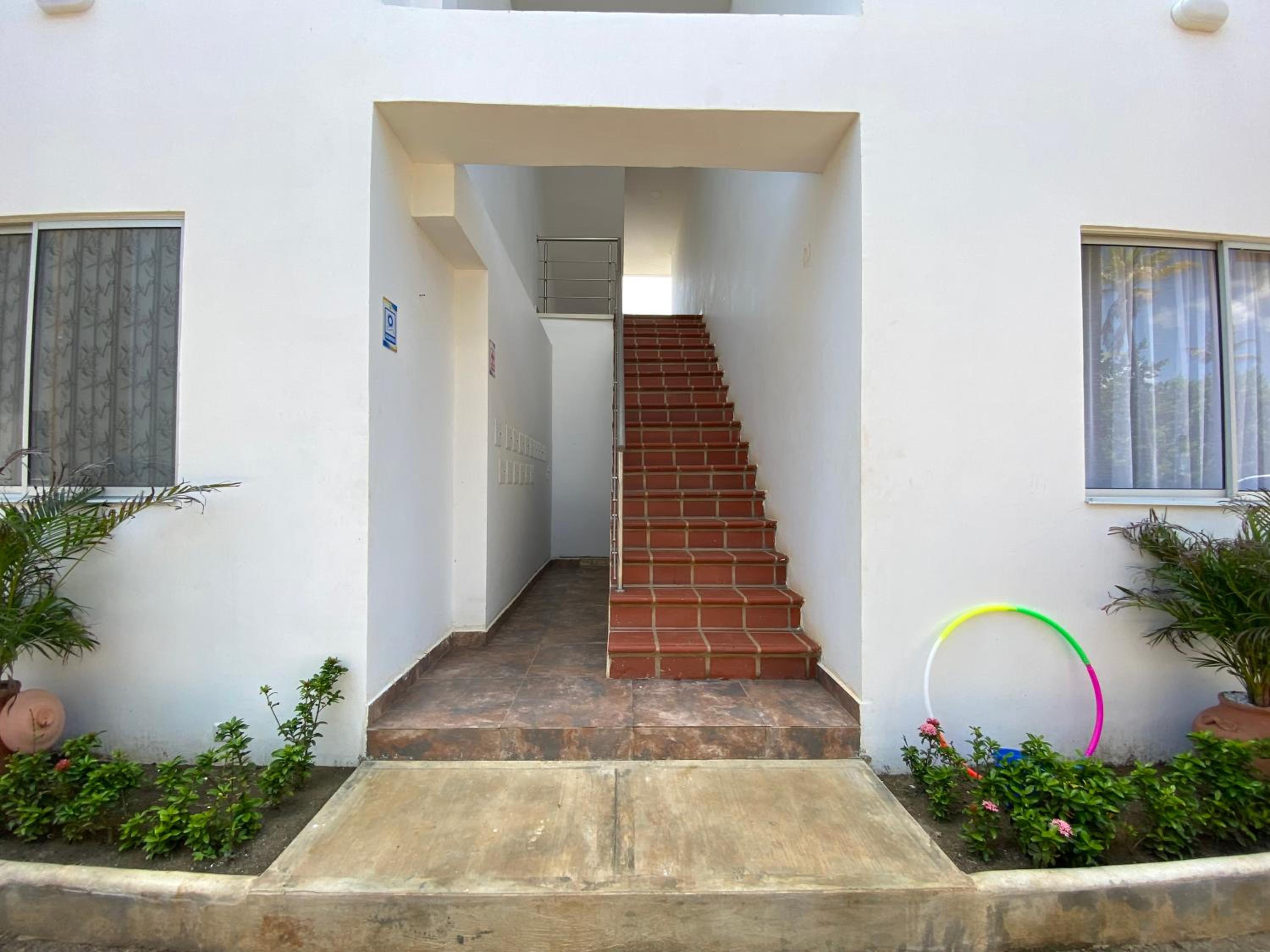 Apartamento en condominio con vista al mar