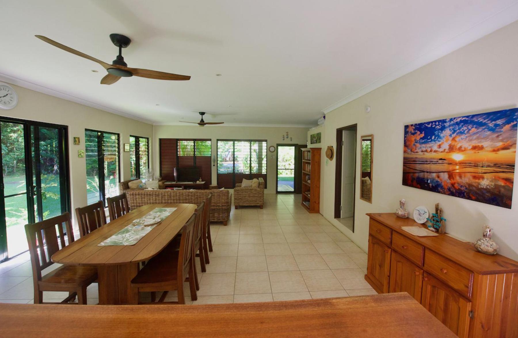 Thornton Beach Bungalows Daintree