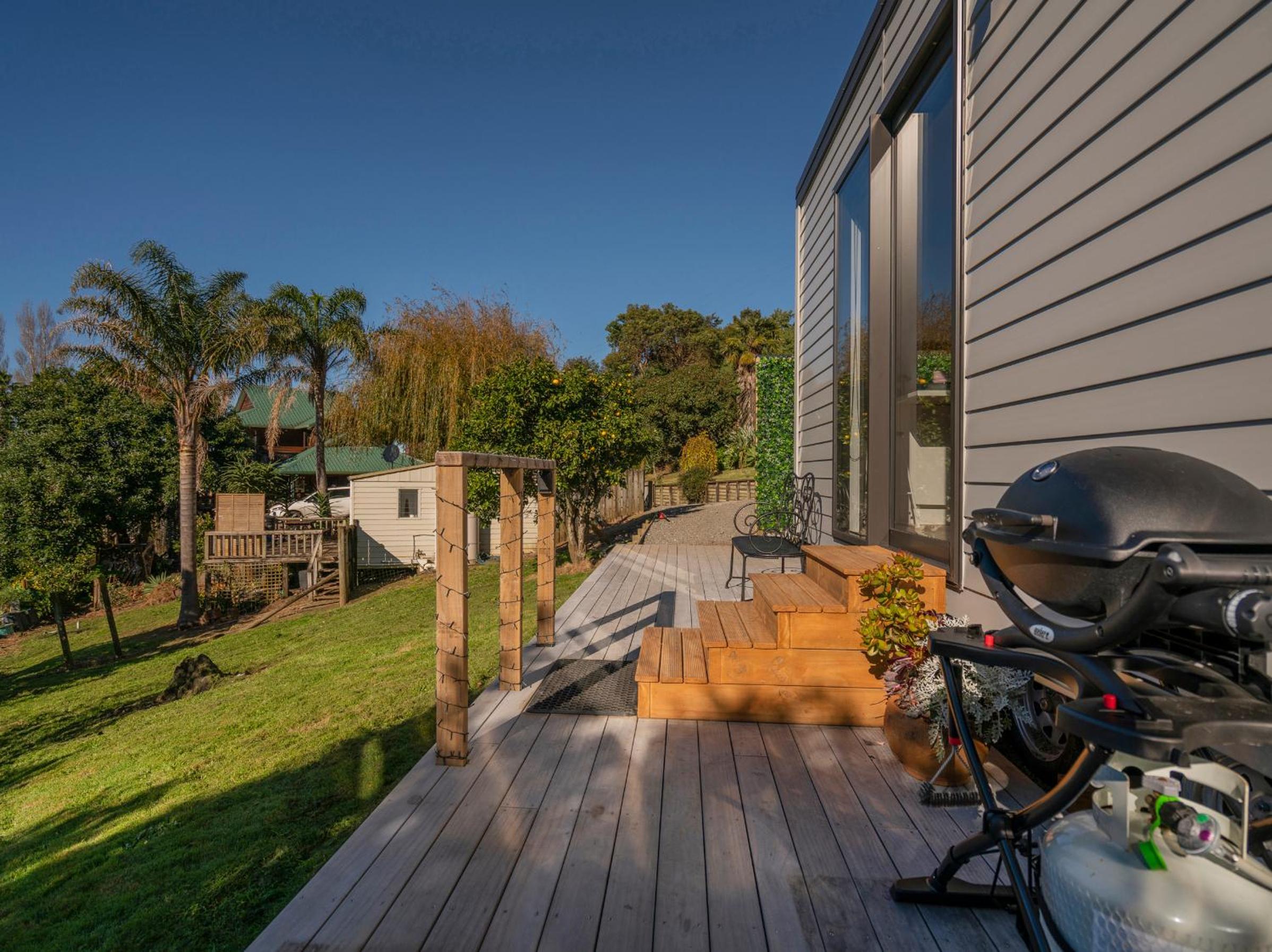 Coastal Cabin - Whangamata Holiday Unit view 4