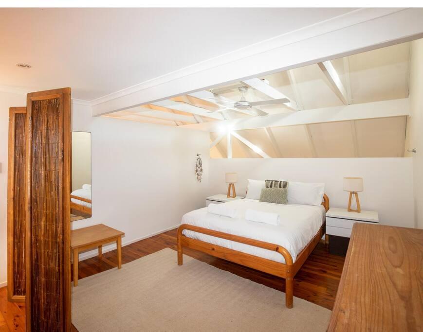 20 Yarrong Road Close to Cylinder Beach