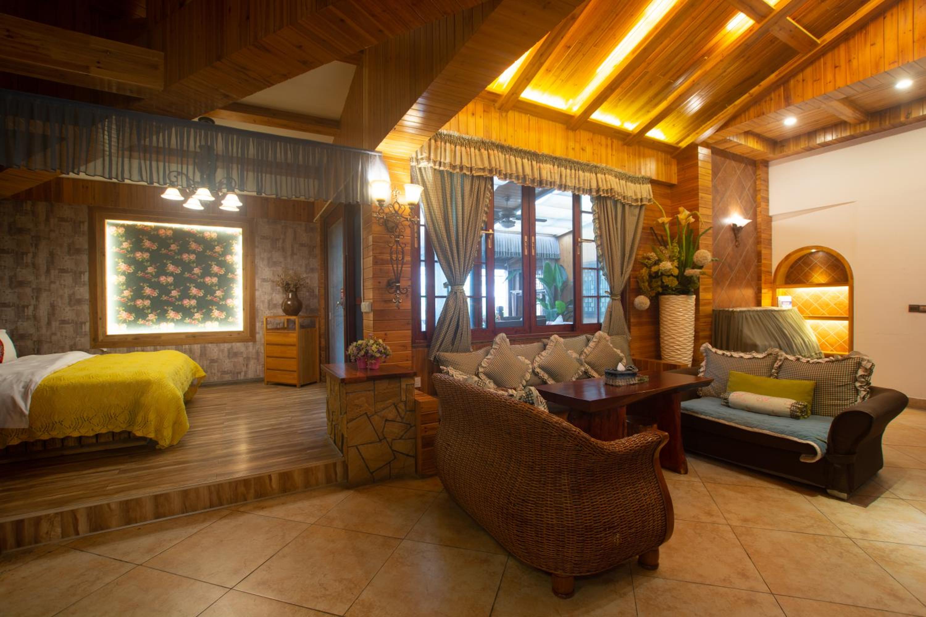 Floral Hotel · Baihui Living Zhangjiajie