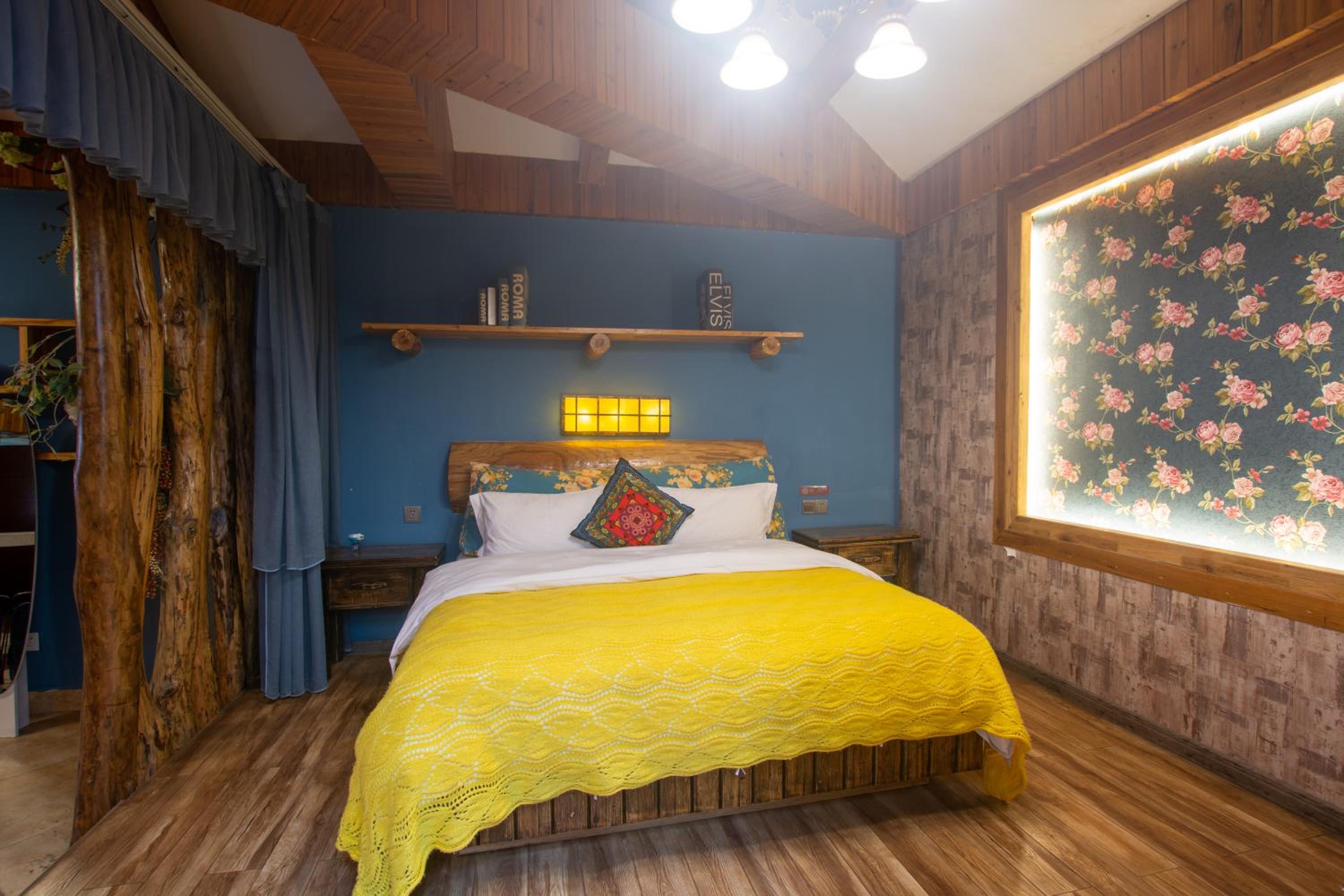 Floral Hotel · Baihui Living Zhangjiajie
