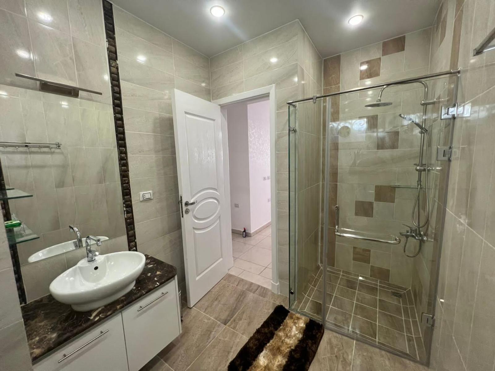 Deluxe apartment brand new