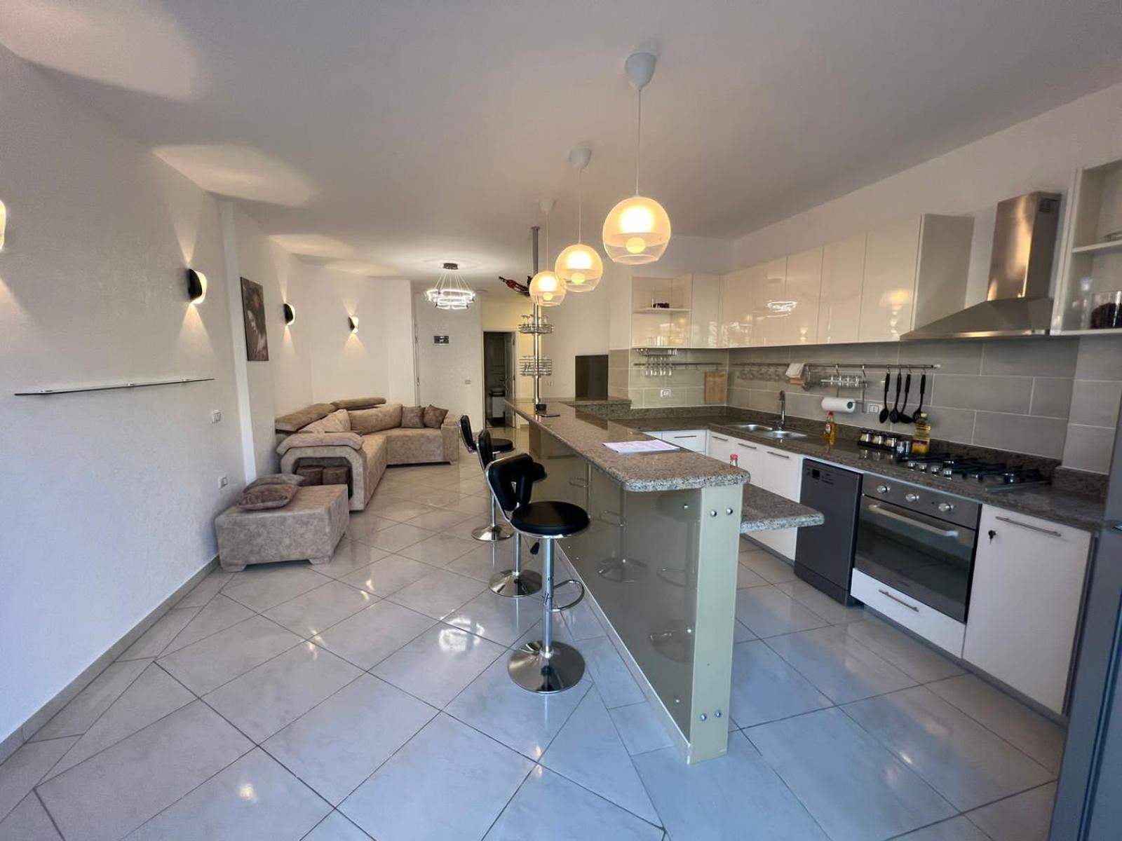 Deluxe apartment brand new
