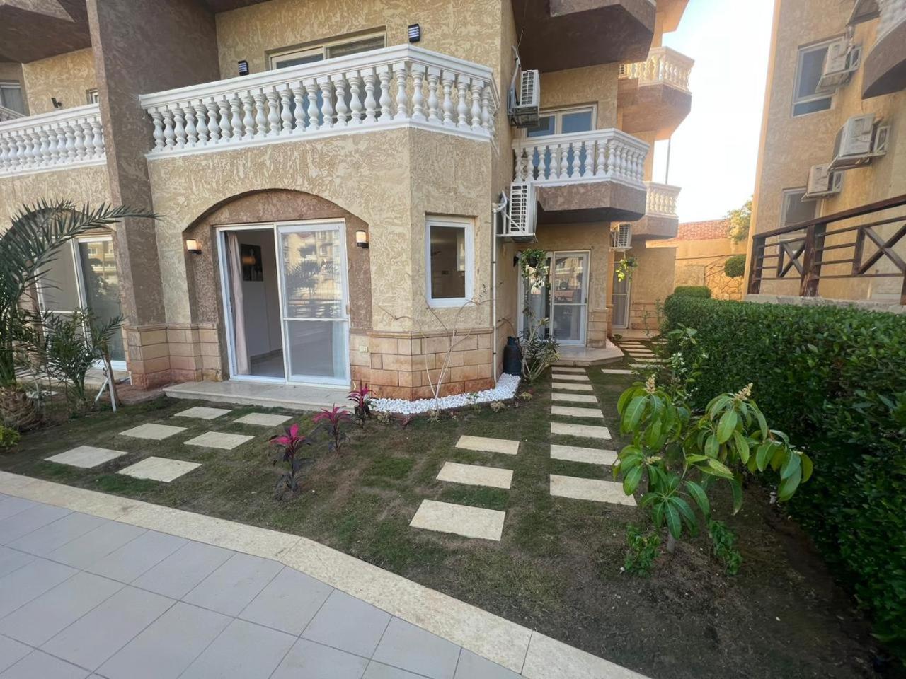 Deluxe apartment brand new