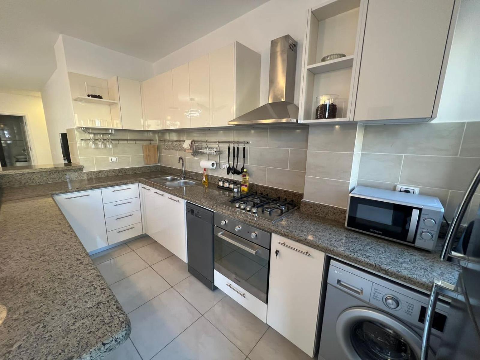 Deluxe apartment brand new