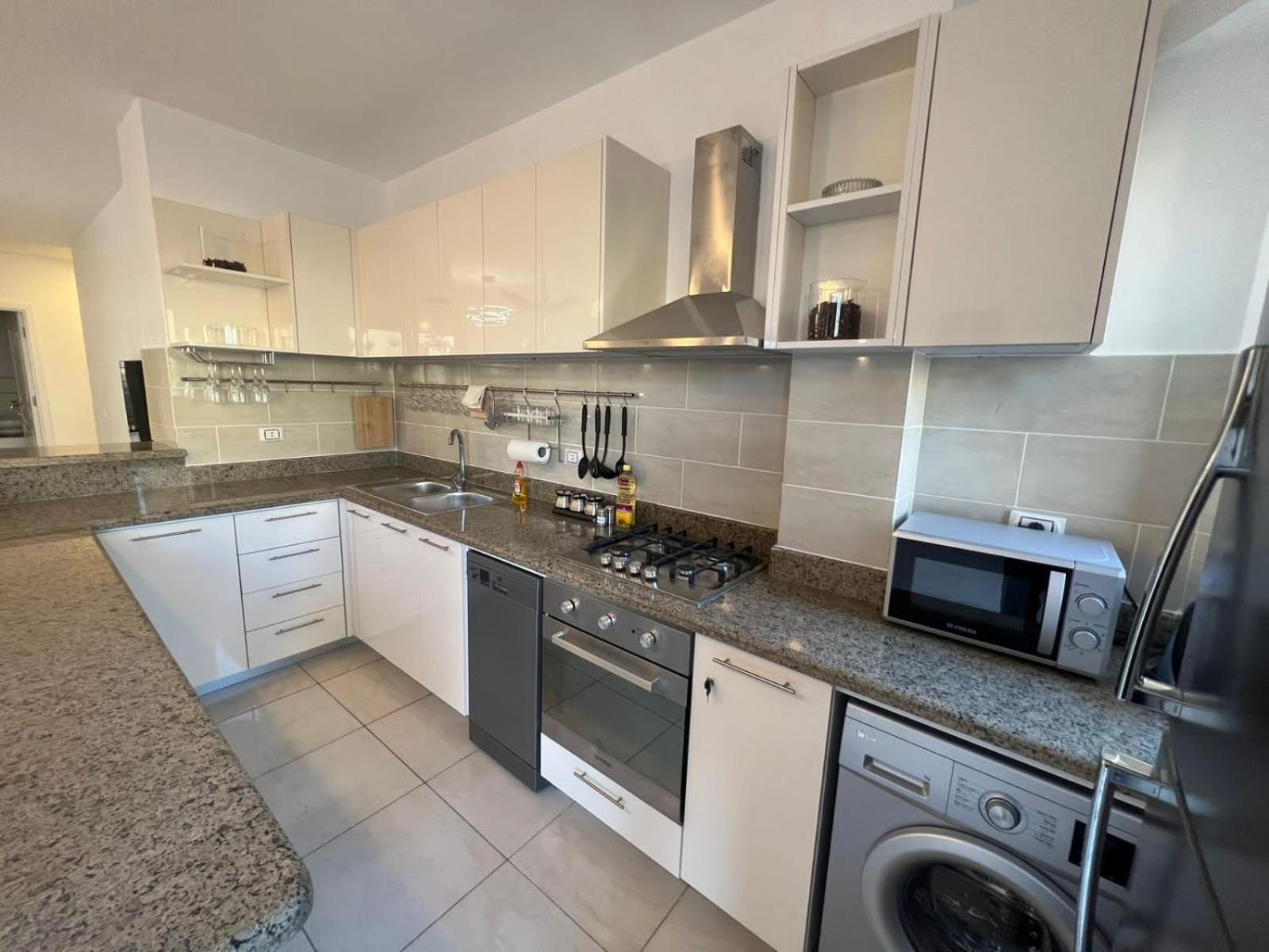 Deluxe apartment brand new