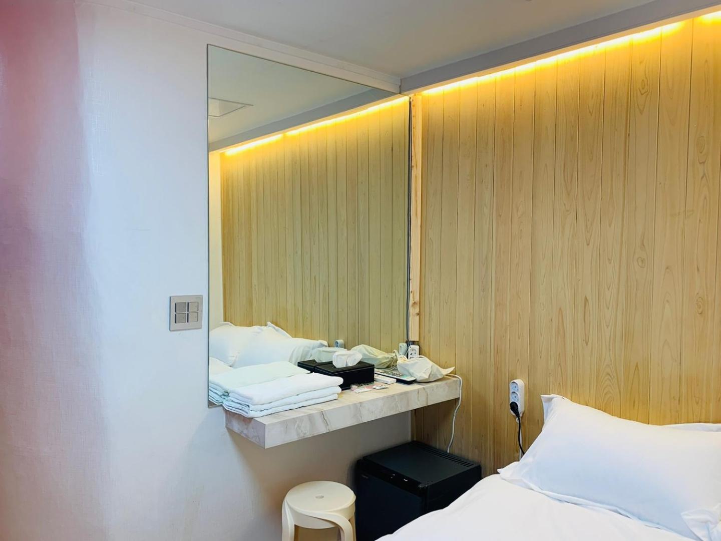 SSH LK Hostel