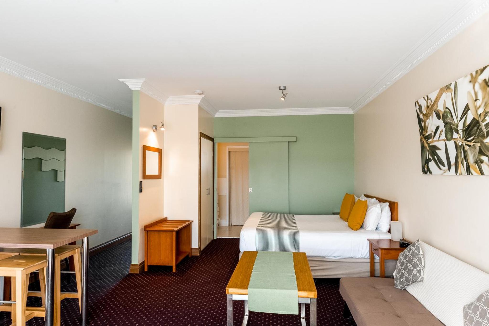 The Henry Parkes Tenterfield