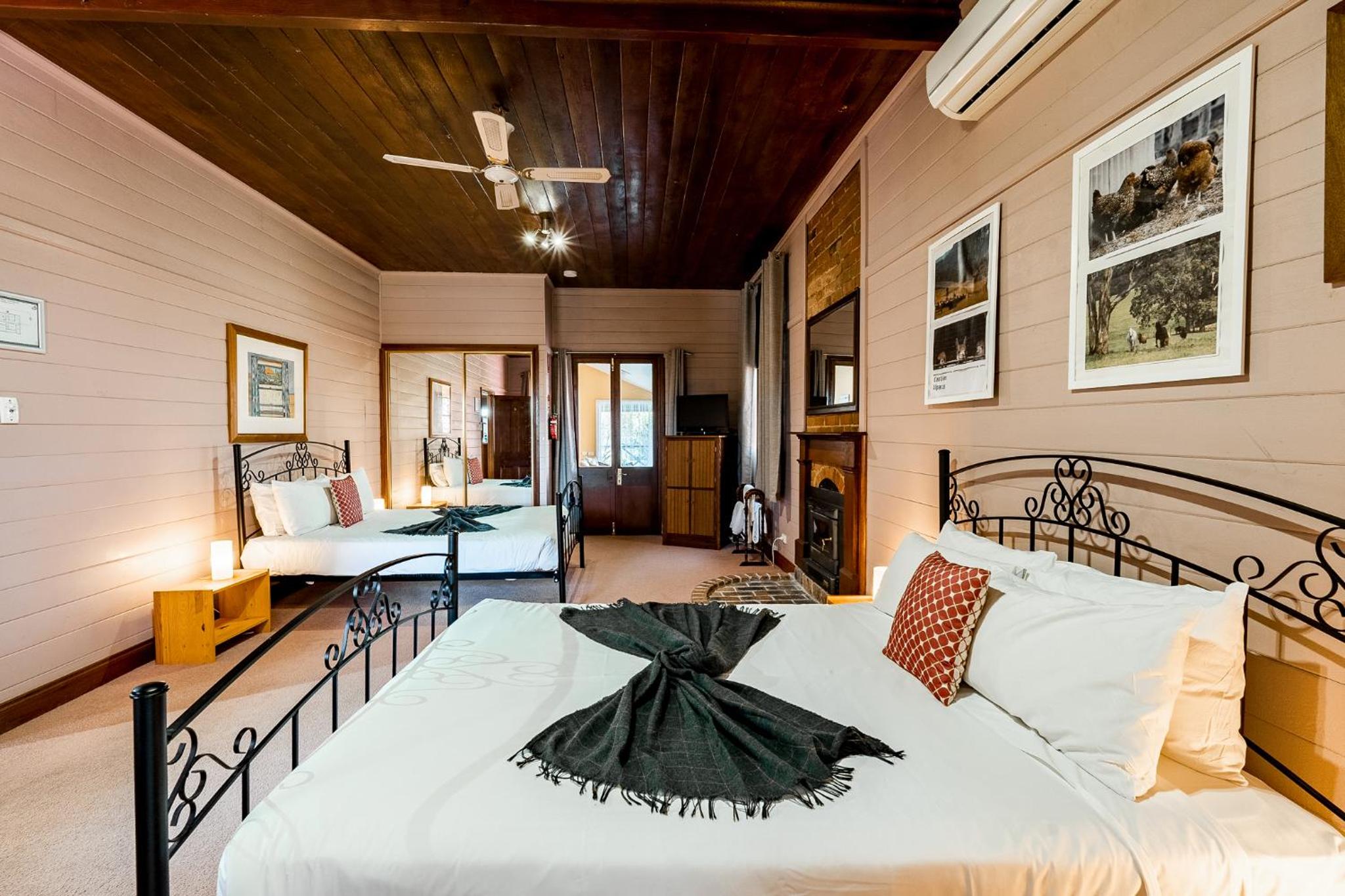 The Henry Parkes Tenterfield