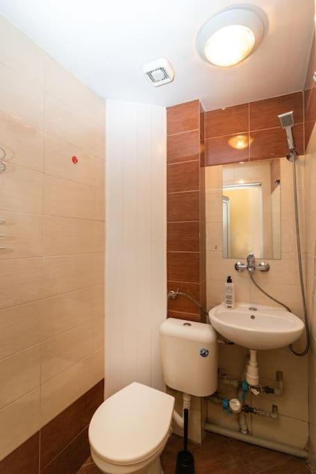 Charming Artistic Central Apartment