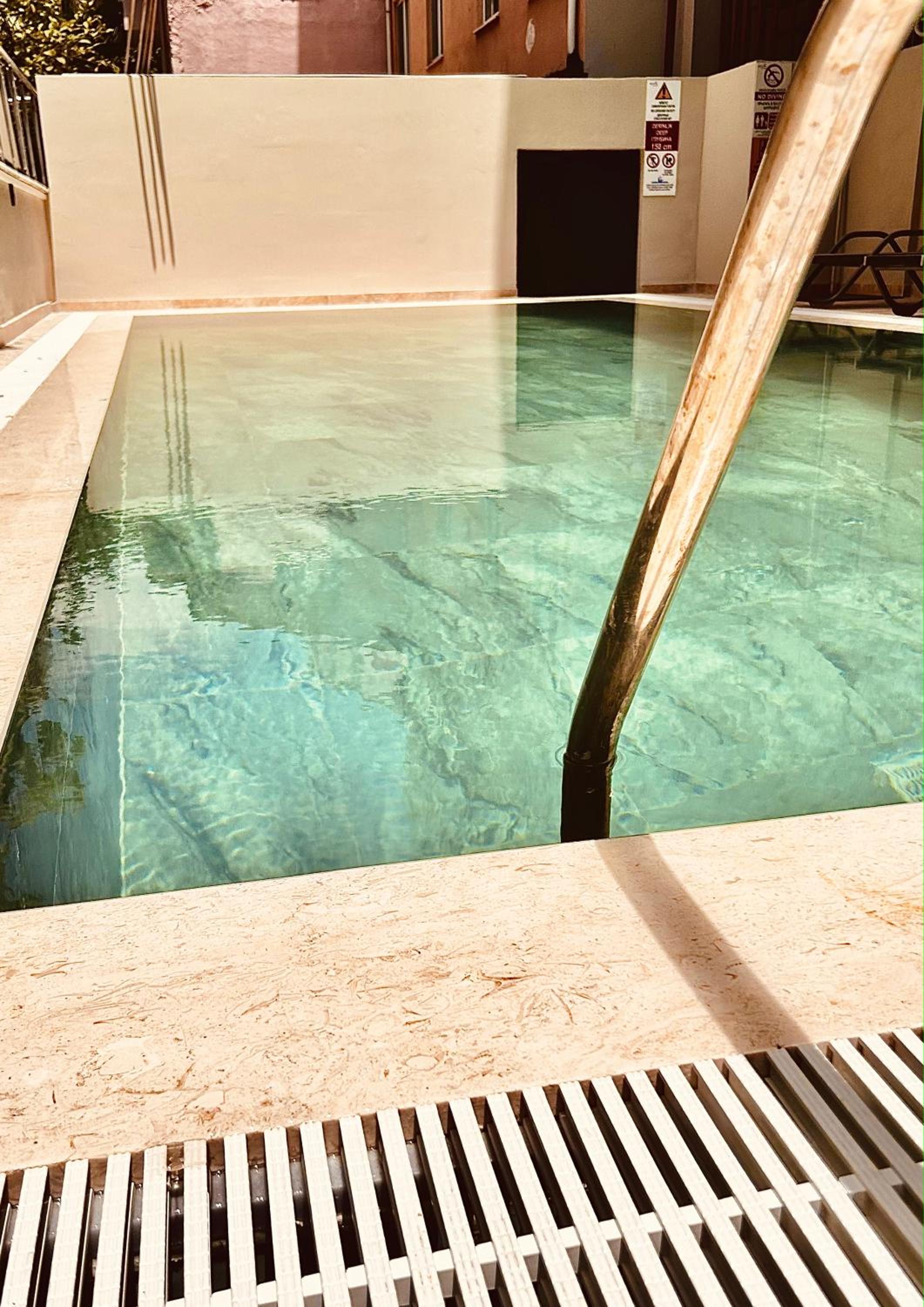 FİFTY5 SUİTE HOTEL - Image 8