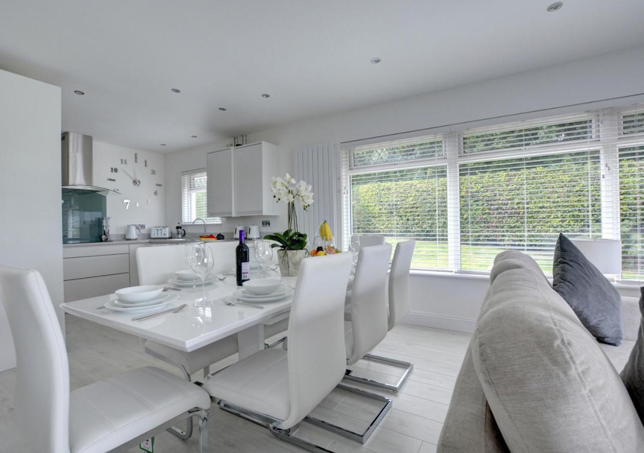 4 Bed in Saundersfoot oc-pw9073