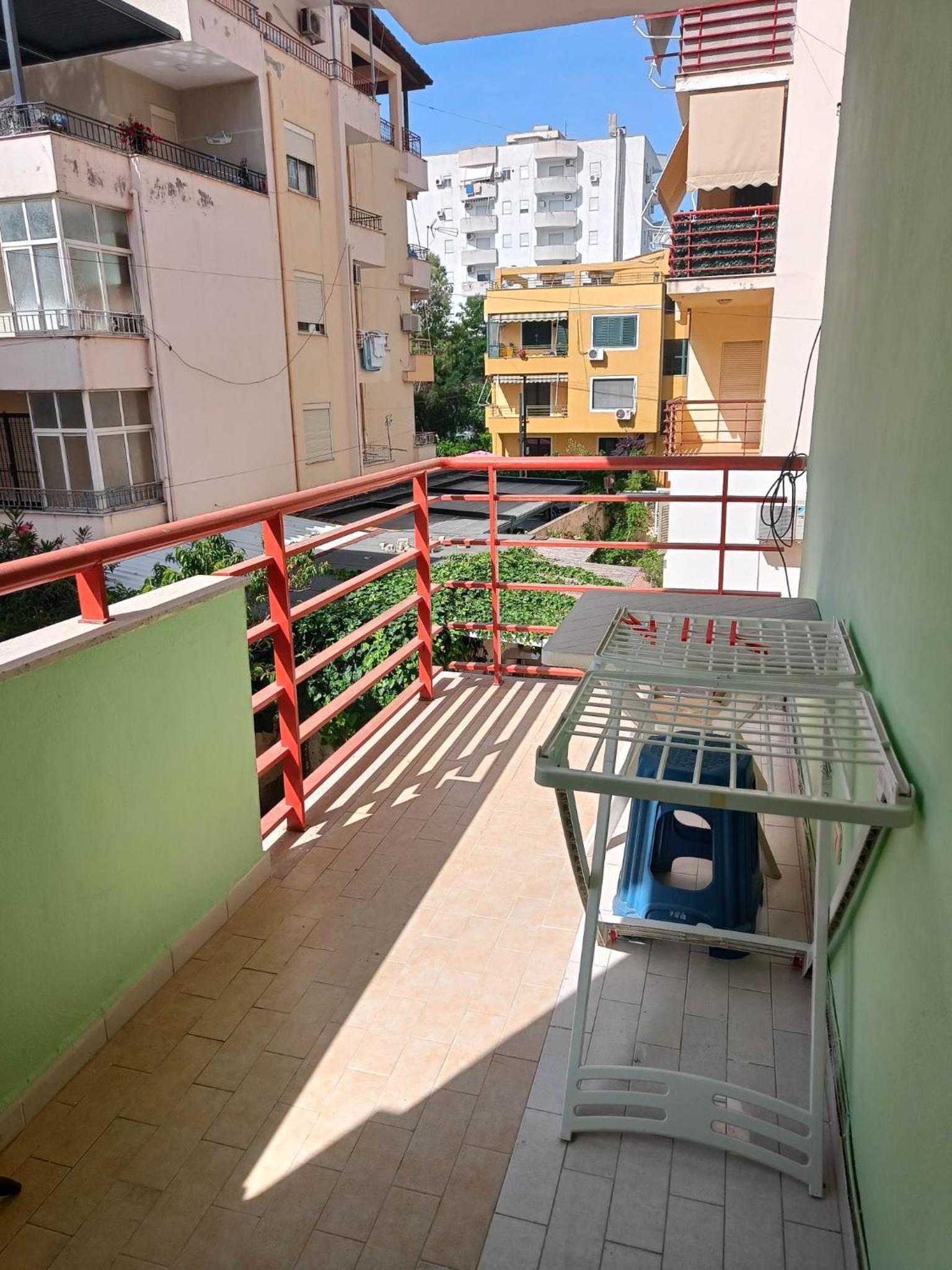 Aldom Apartments