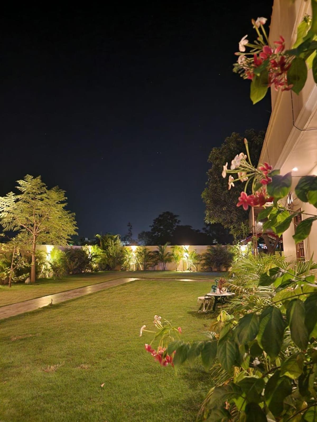 Param Country Home - Swimming Pool included view 4