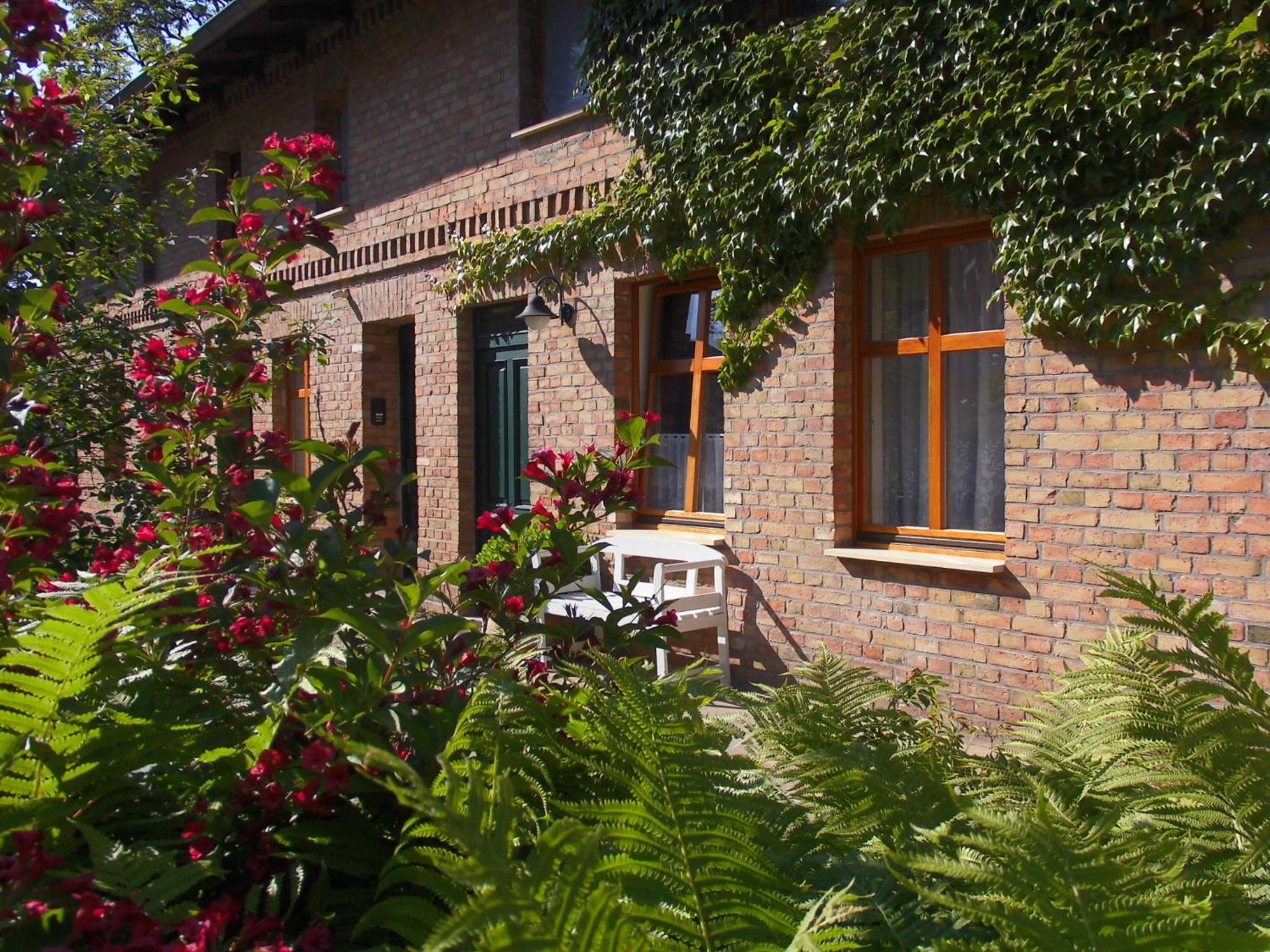 SchlossparkFerienwohnungen Rheinsberg mit Garten