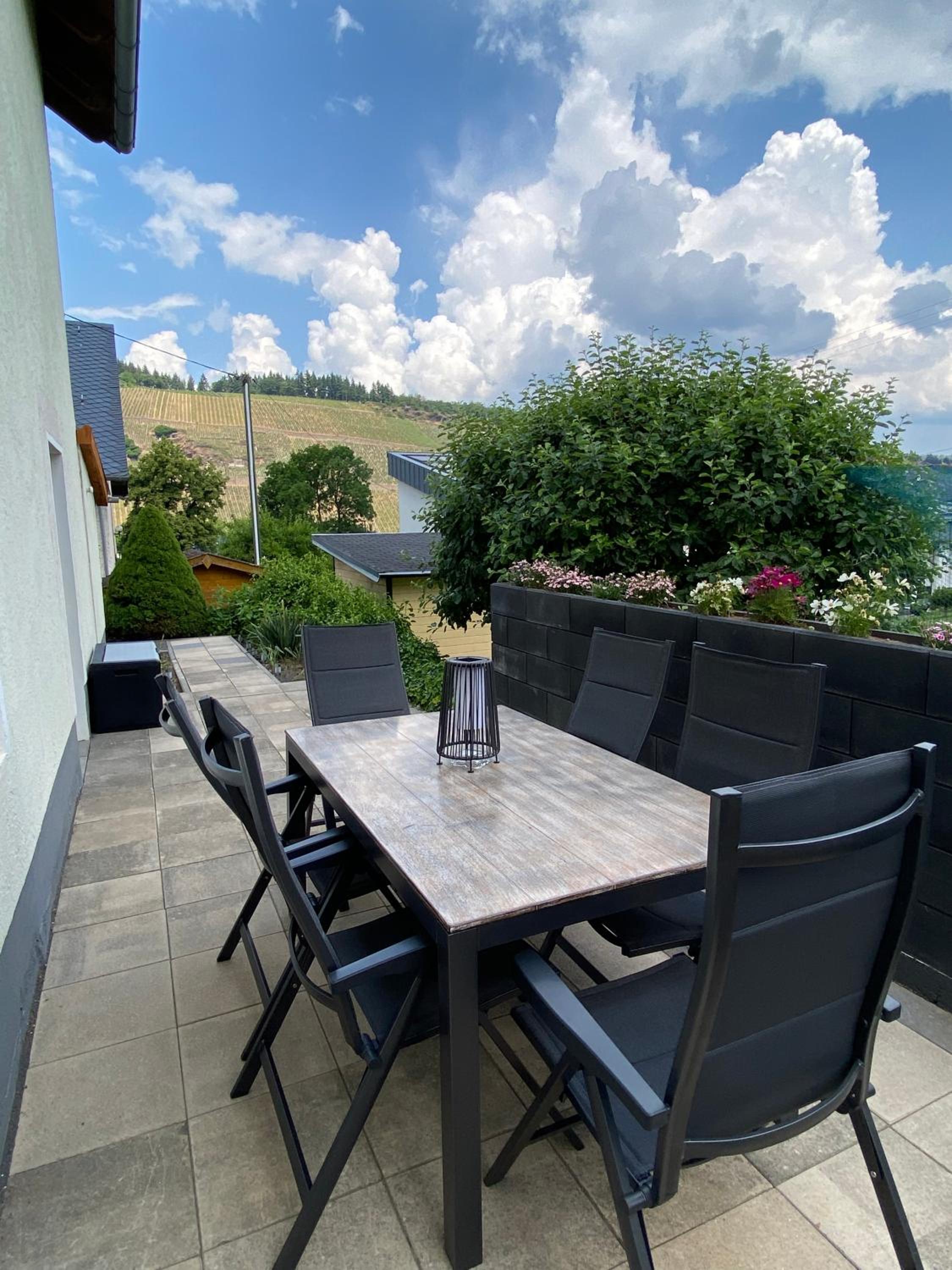 FeWo Sonnenlay - Apartments an der Mosel
